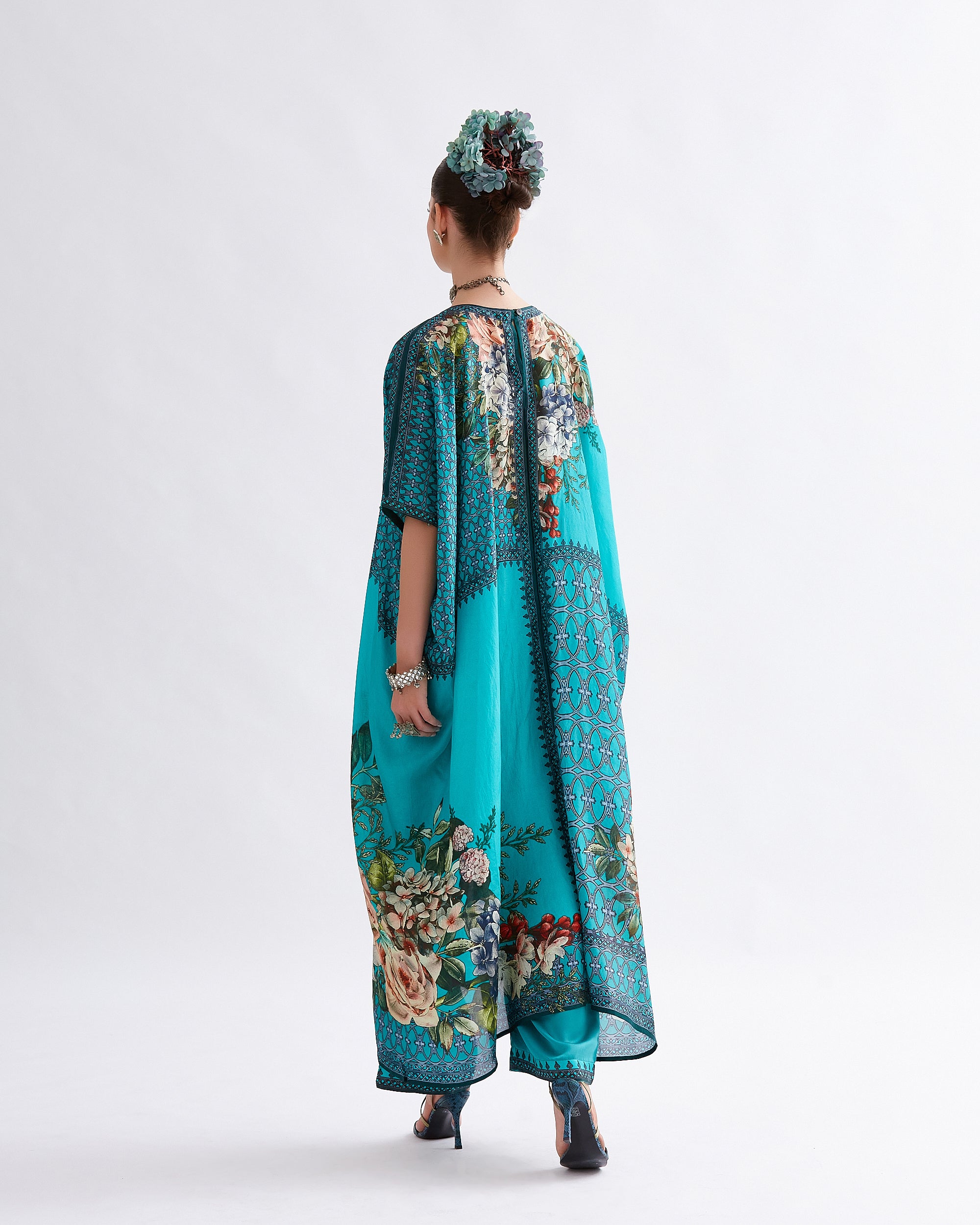 A Notting Hill Summer : Majida - Jade
