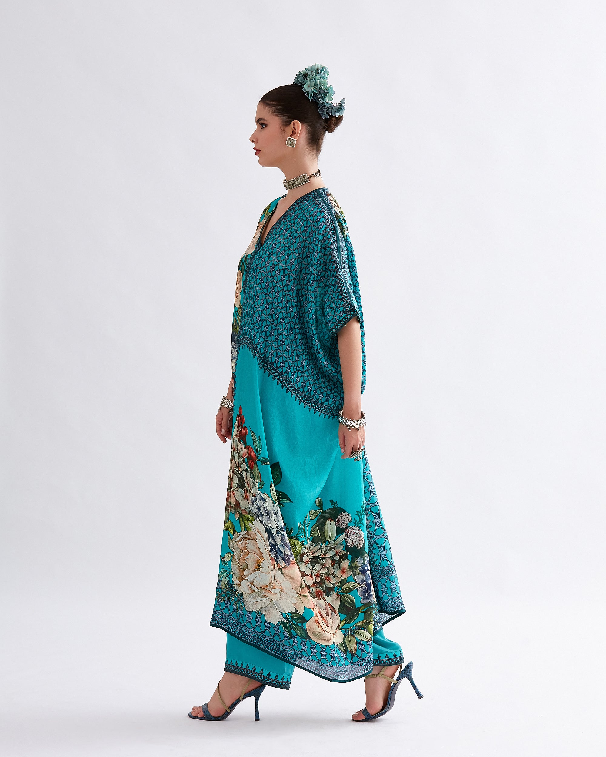 A Notting Hill Summer : Majida - Jade