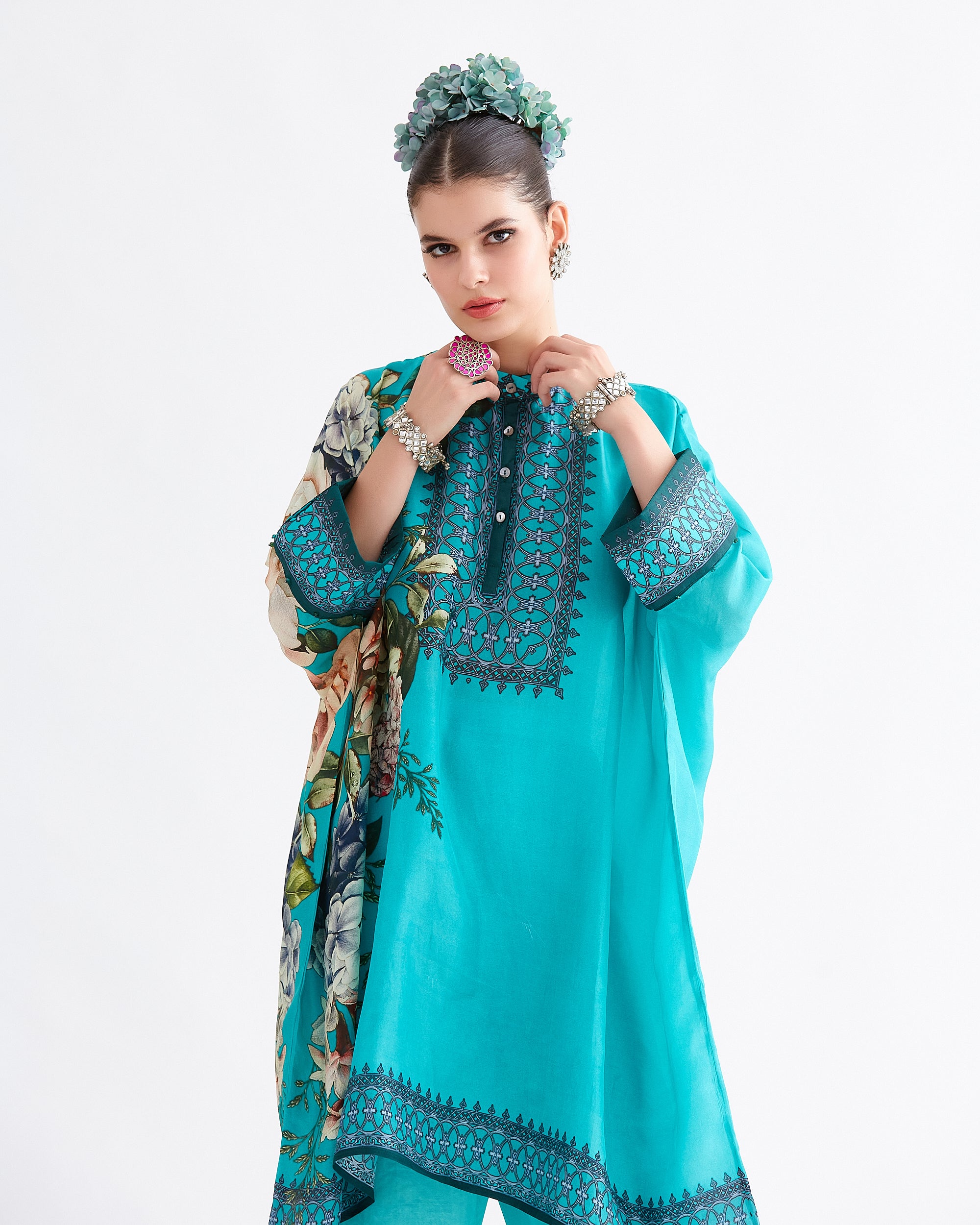 A Notting Hill Summer : Chanel 36" - Jade