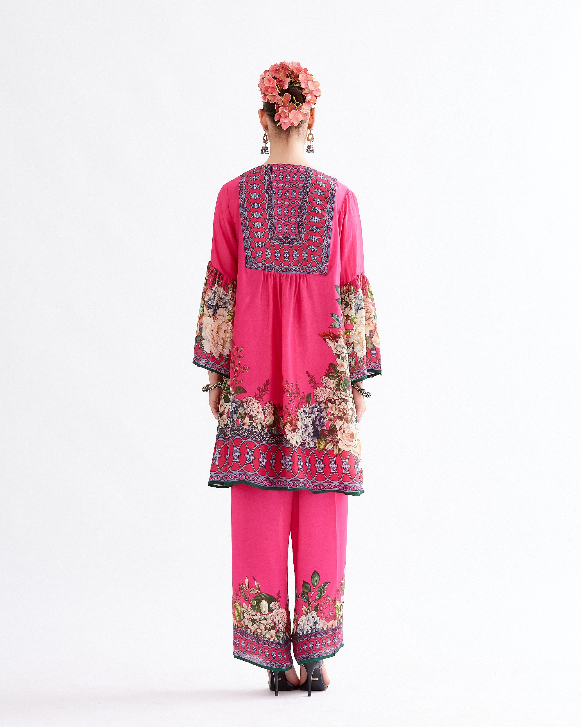 A Notting Hill Summer : Pankti - Fuchsia