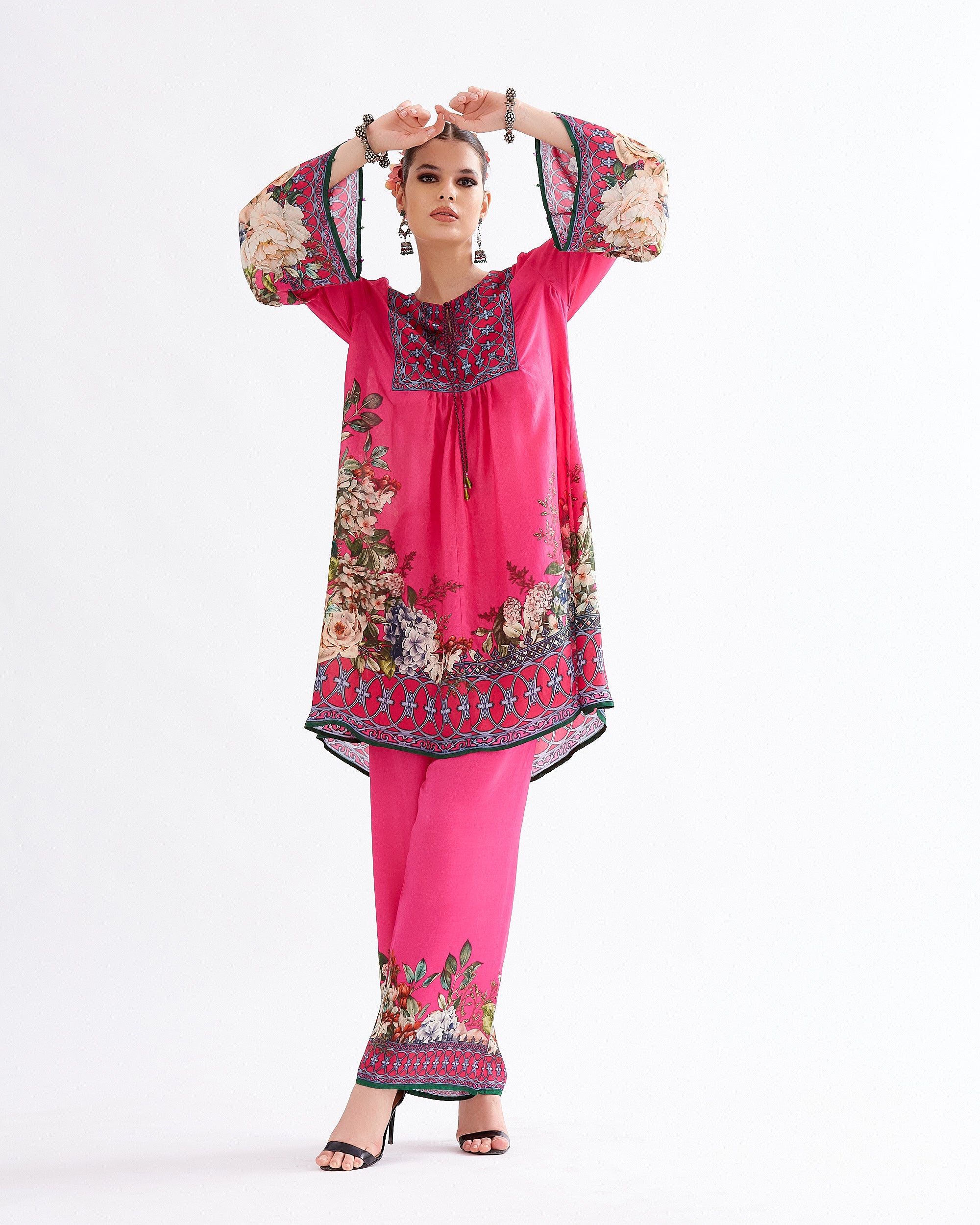 A Notting Hill Summer : Pankti - Fuchsia