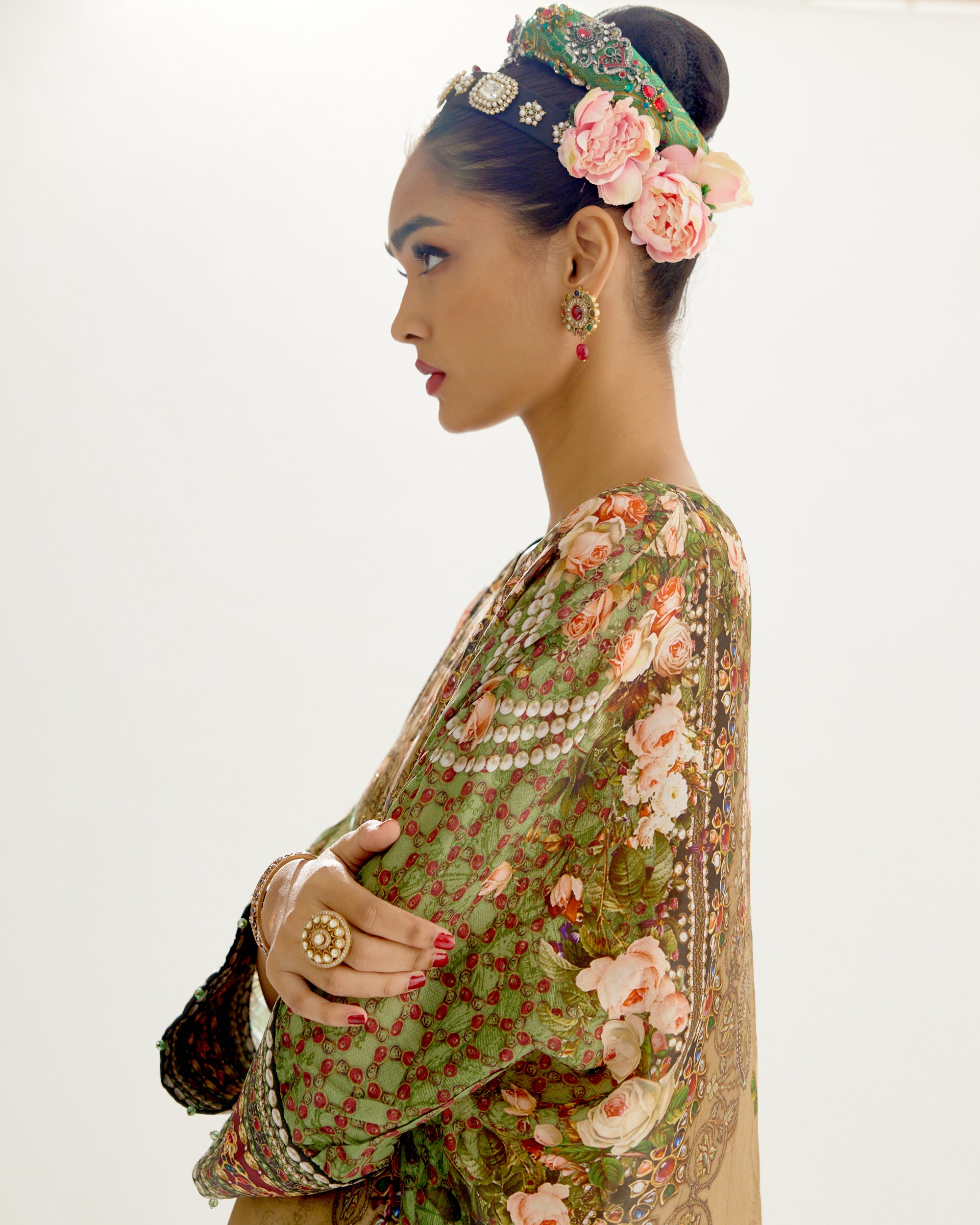 Pakeezah : Banera - Olive