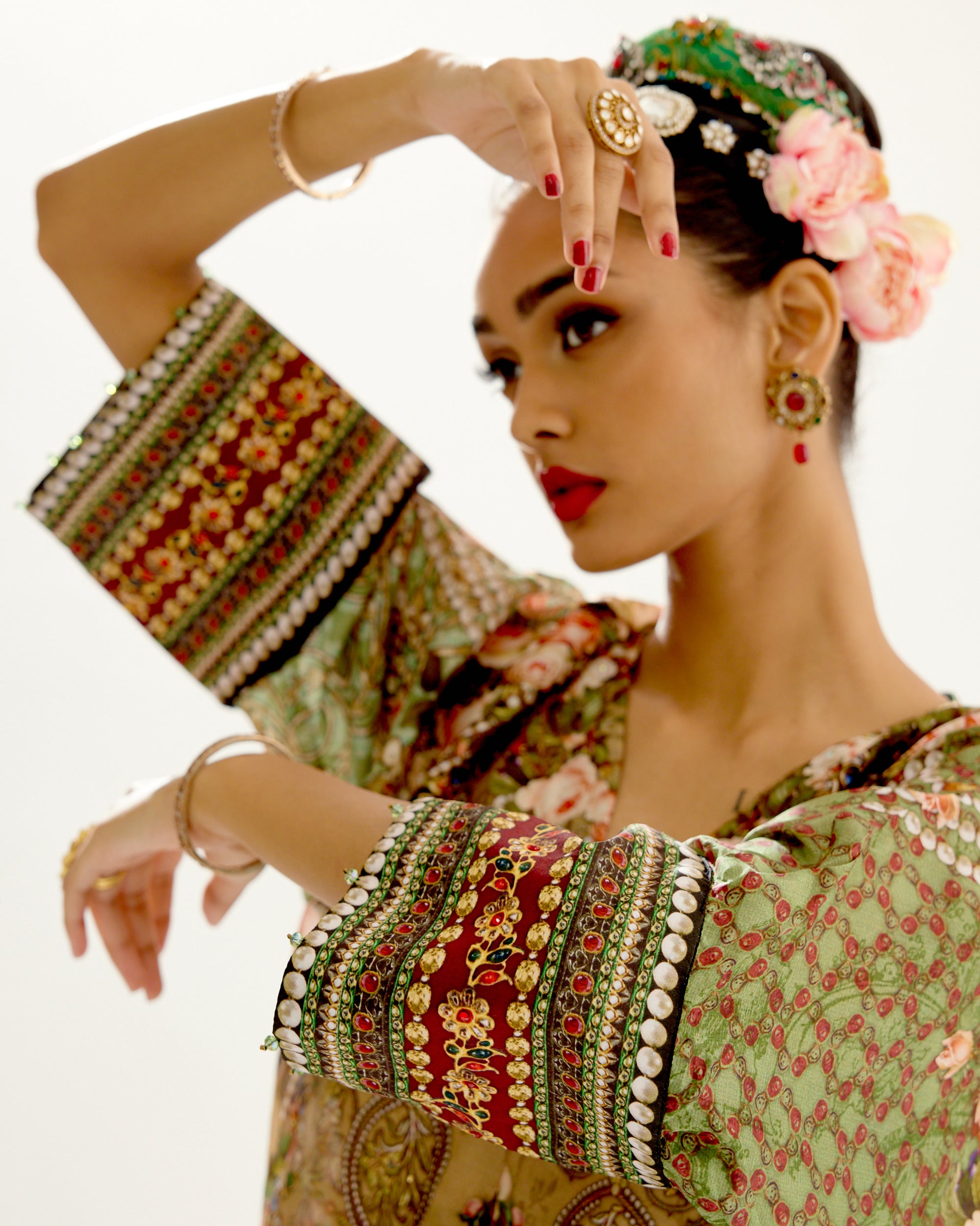 Pakeezah : Banera - Olive