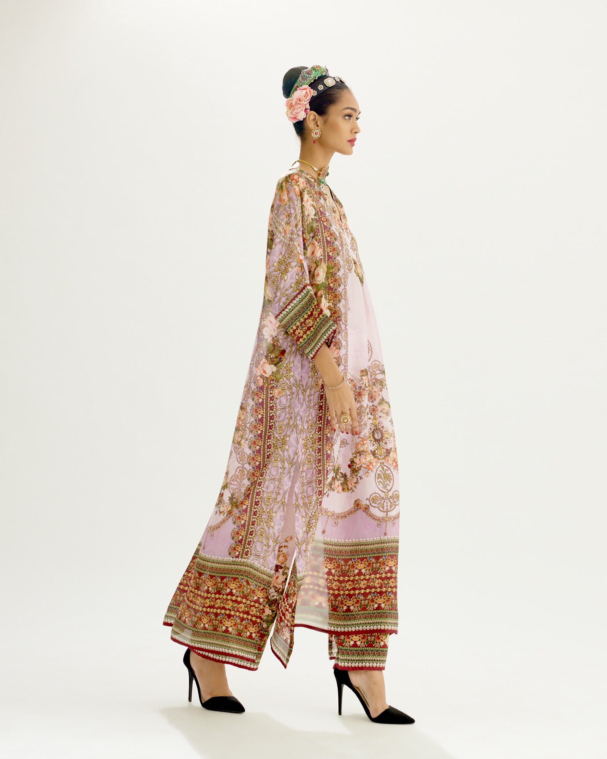 Pakeezah : Banera - Lilac