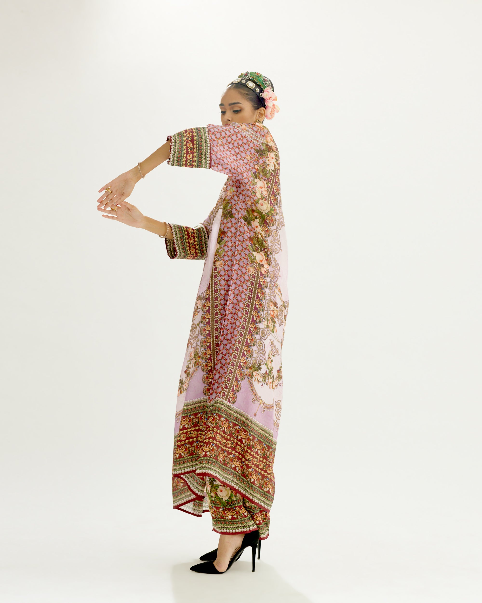 Pakeezah : Banera - Lilac