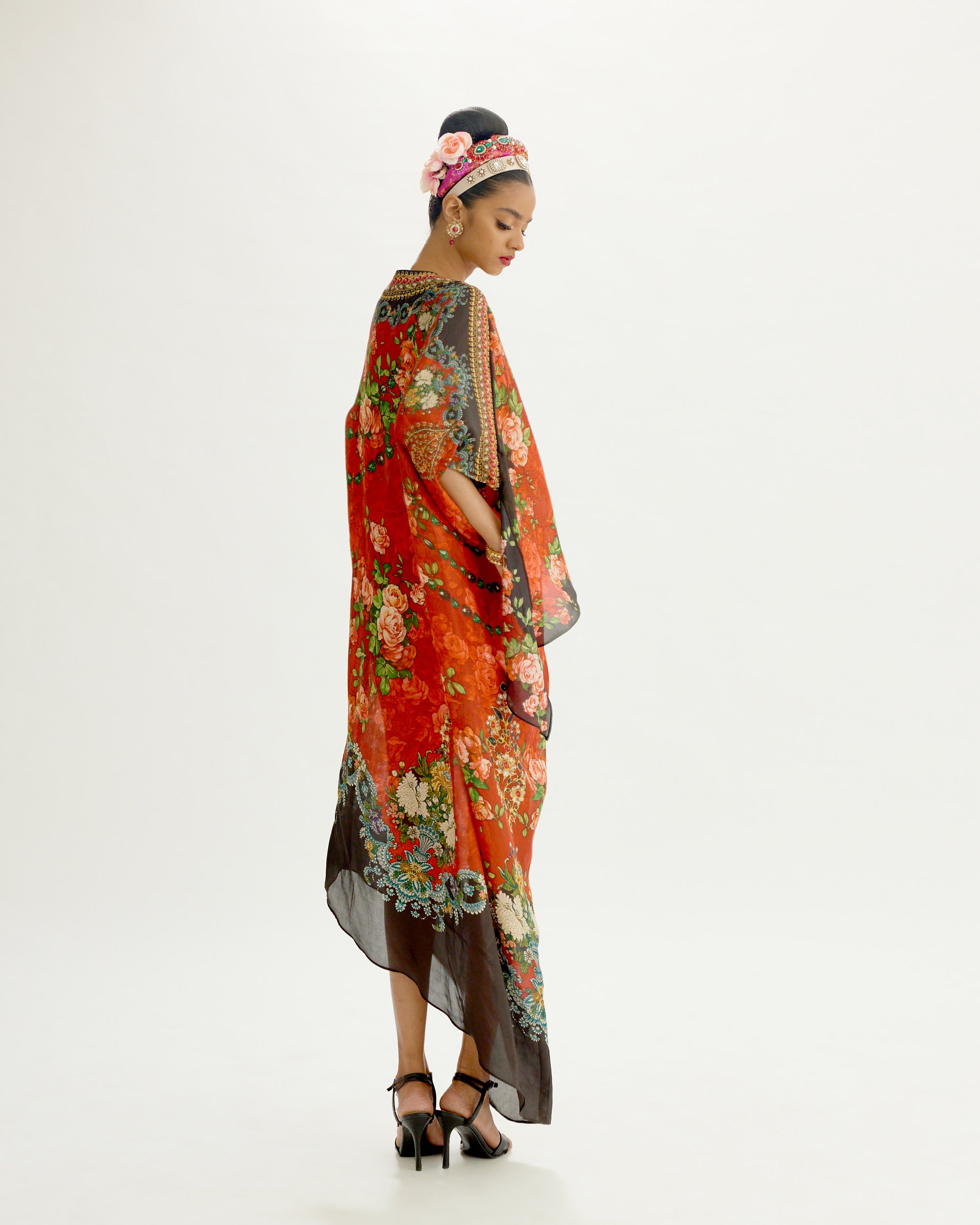Pakeezah : Darshana - Red
