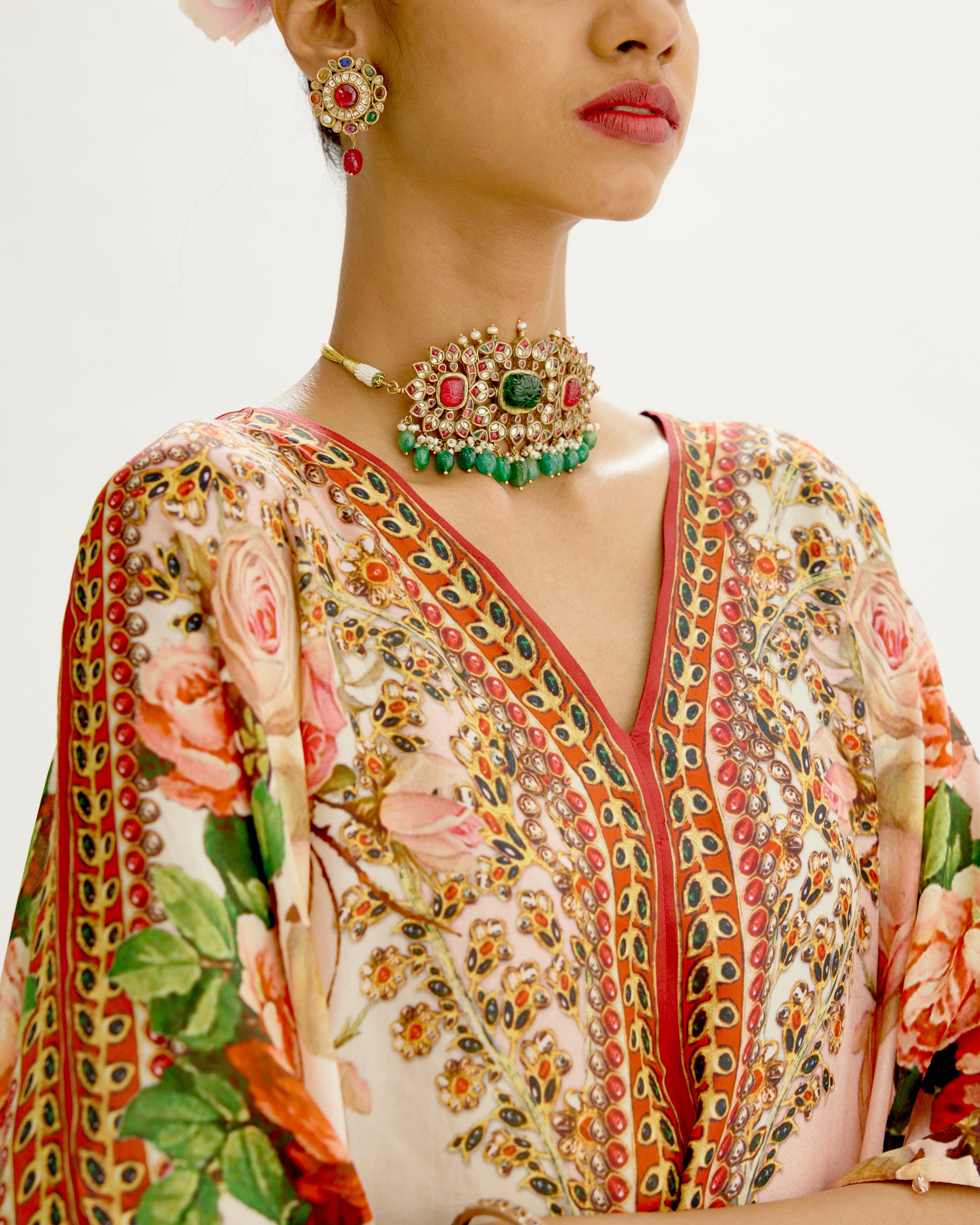 Pakeezah : Majida - White/Blush