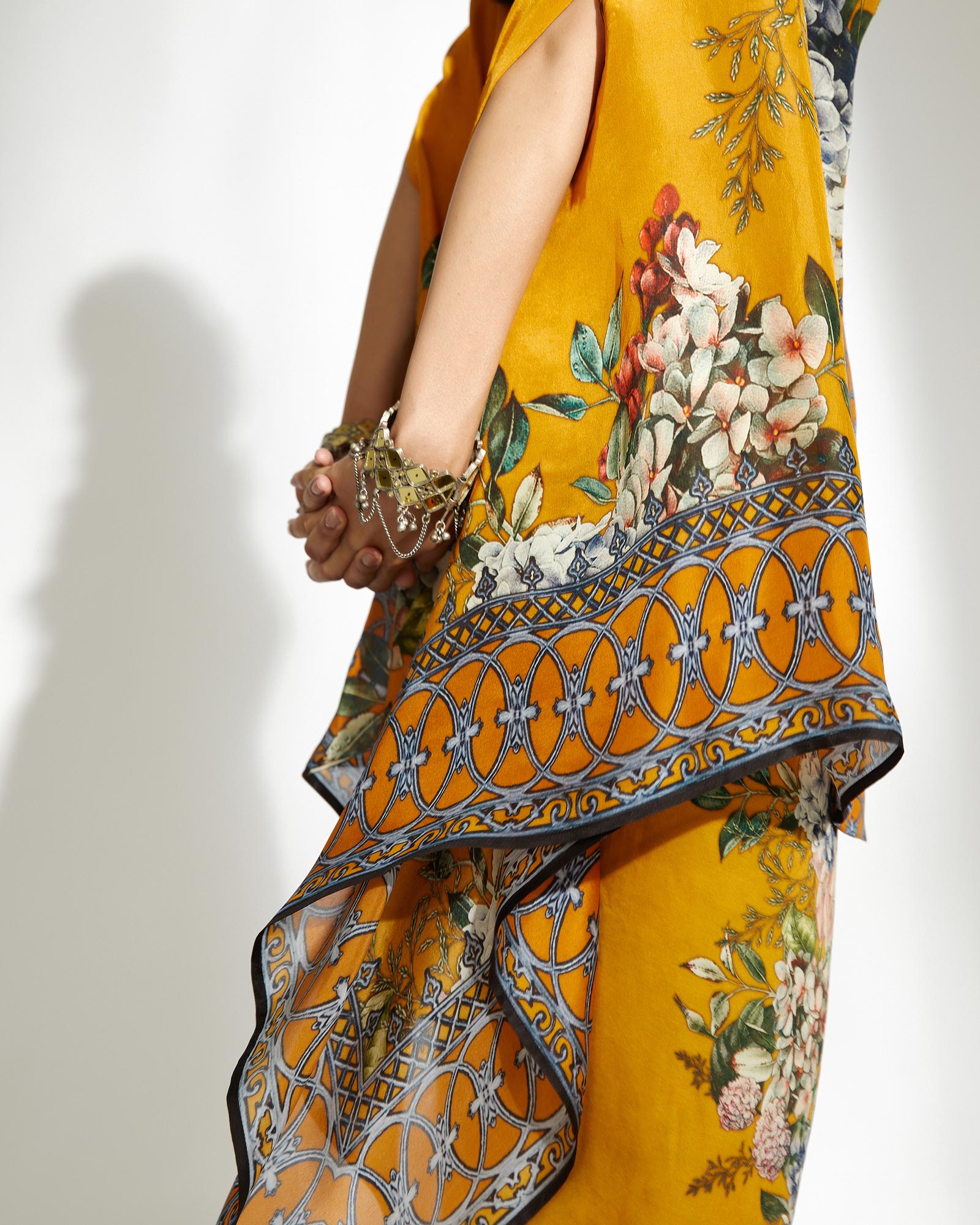 A Notting Hill Summer : Chloe - Mustard
