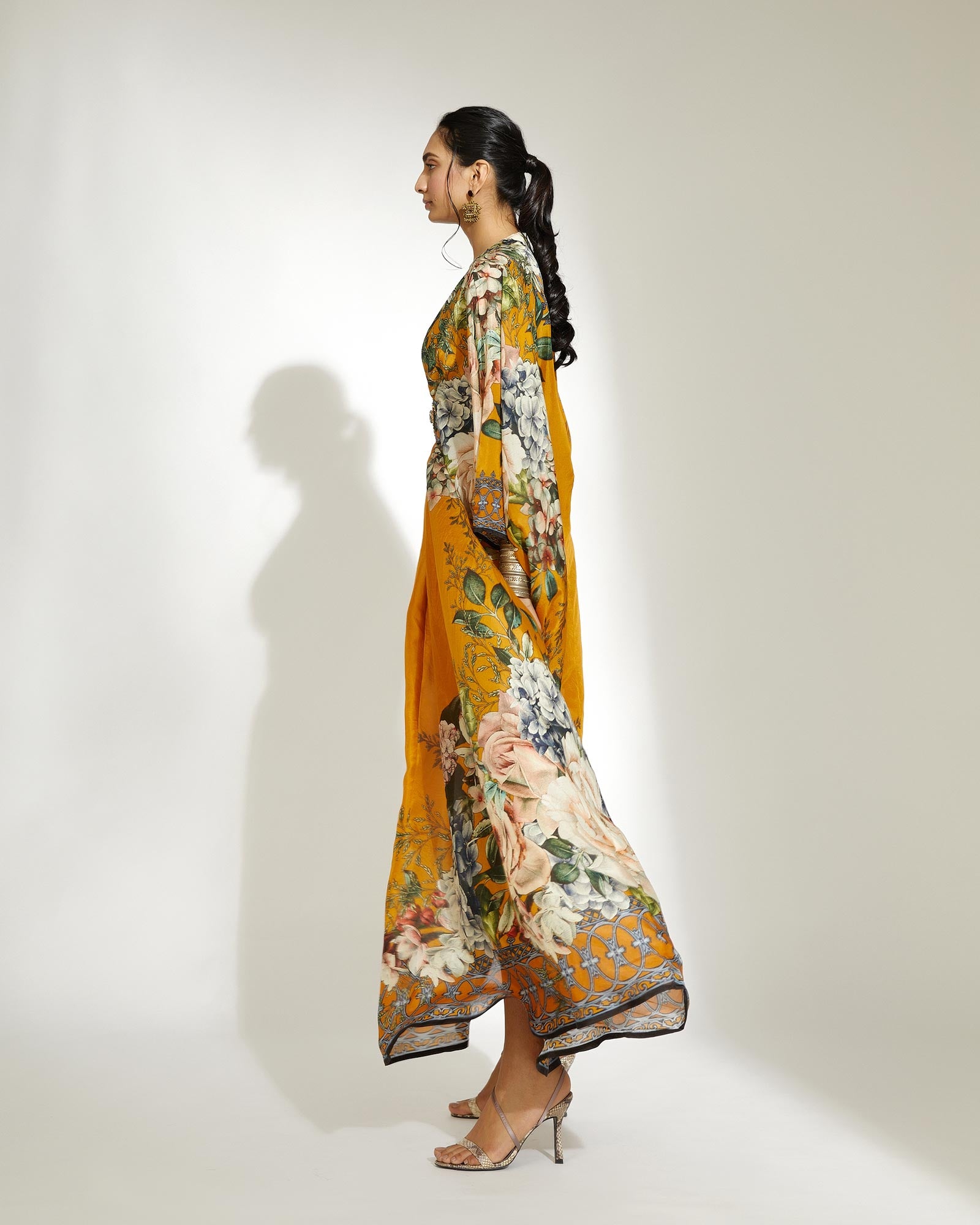 A Notting Hill Summer : Imama - Mustard