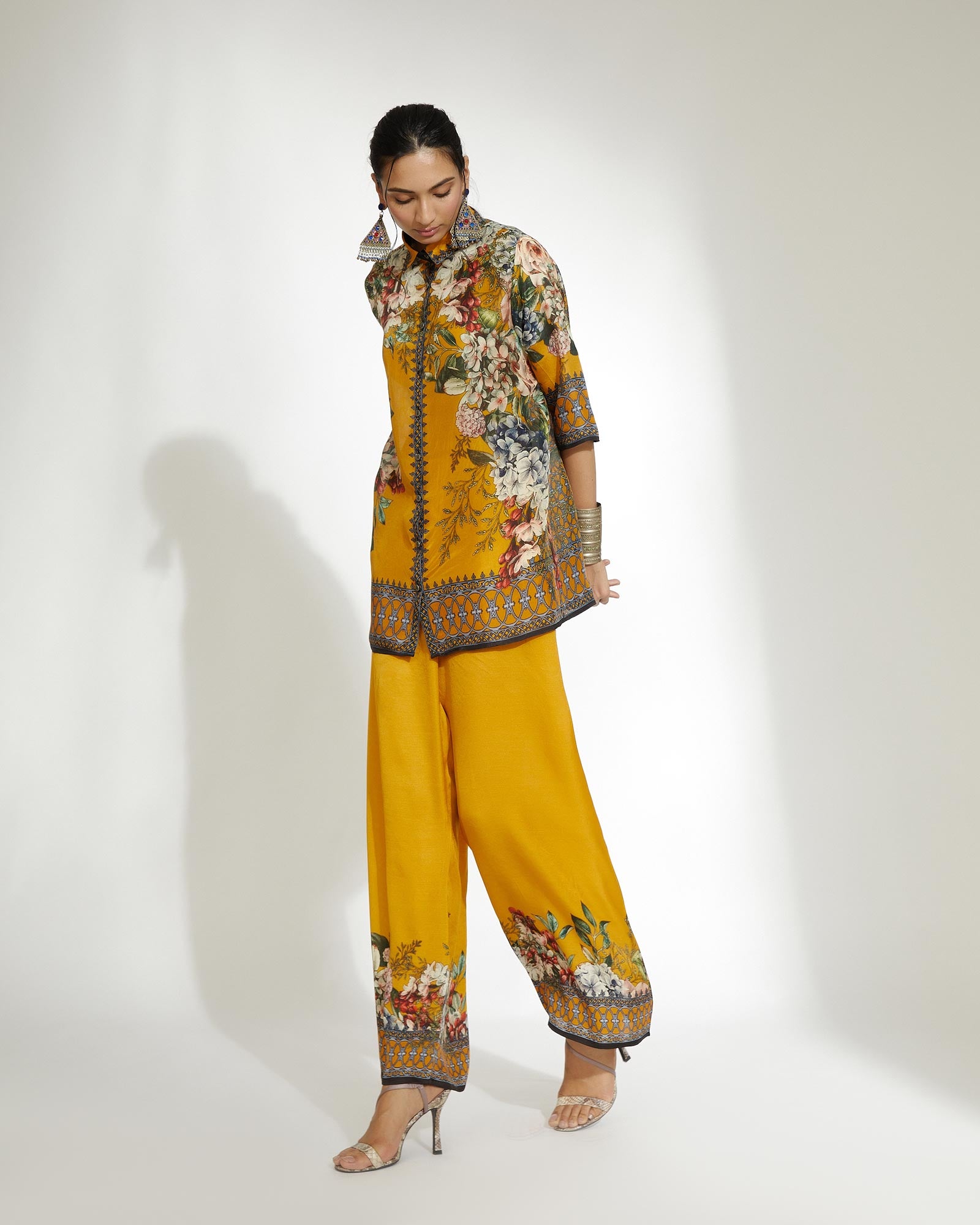 A Notting Hill Summer : Maizah - Mustard