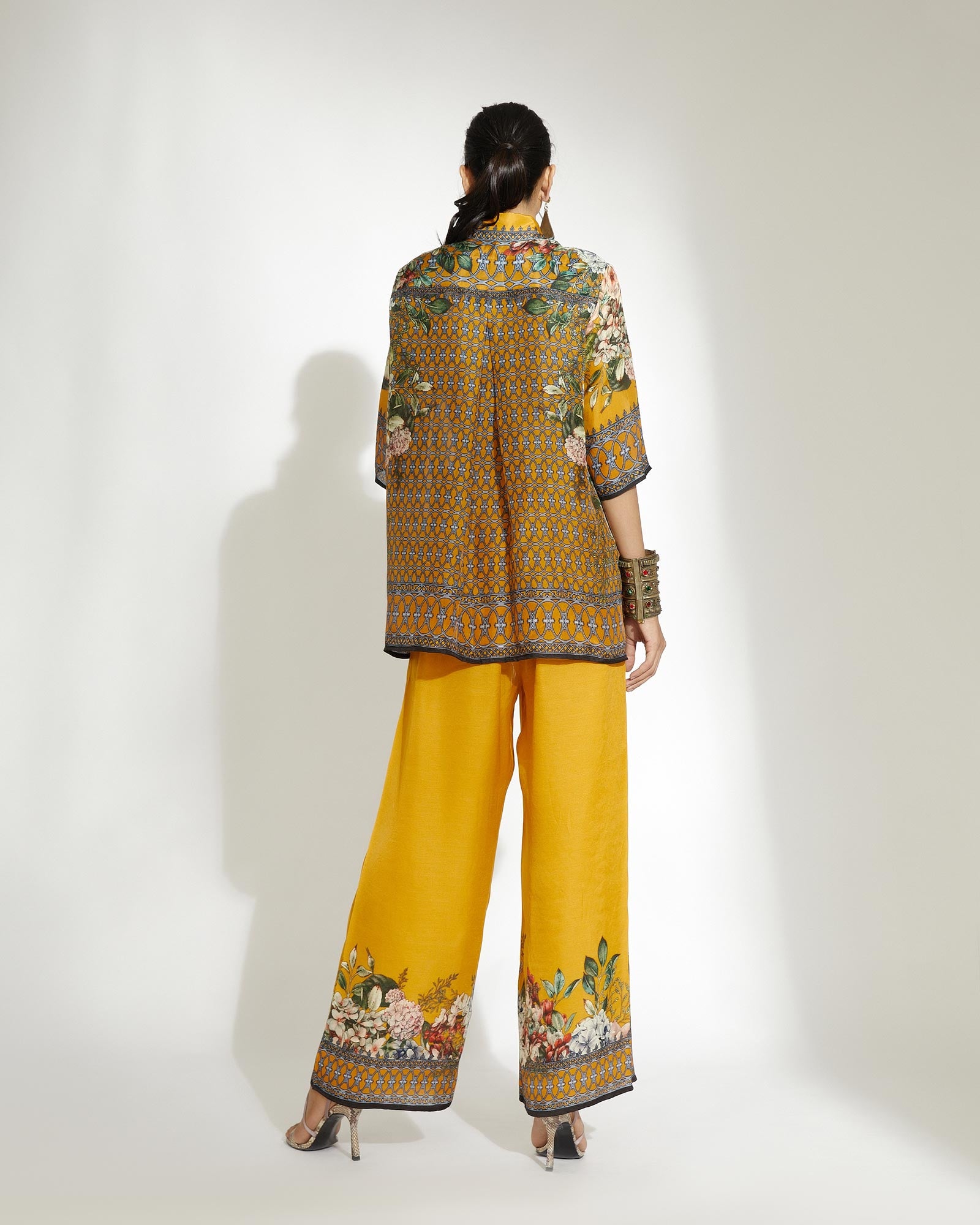 A Notting Hill Summer : Maizah - Mustard