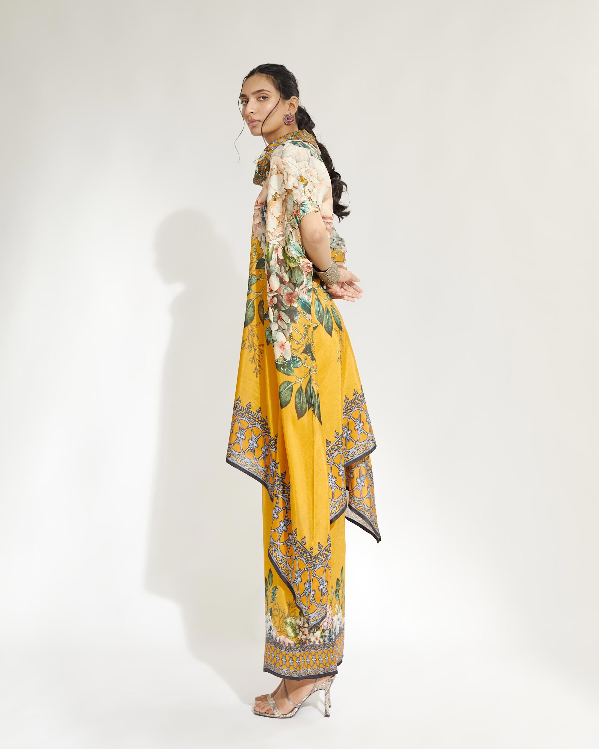 A Notting Hill Summer : Lavanya - Mustard