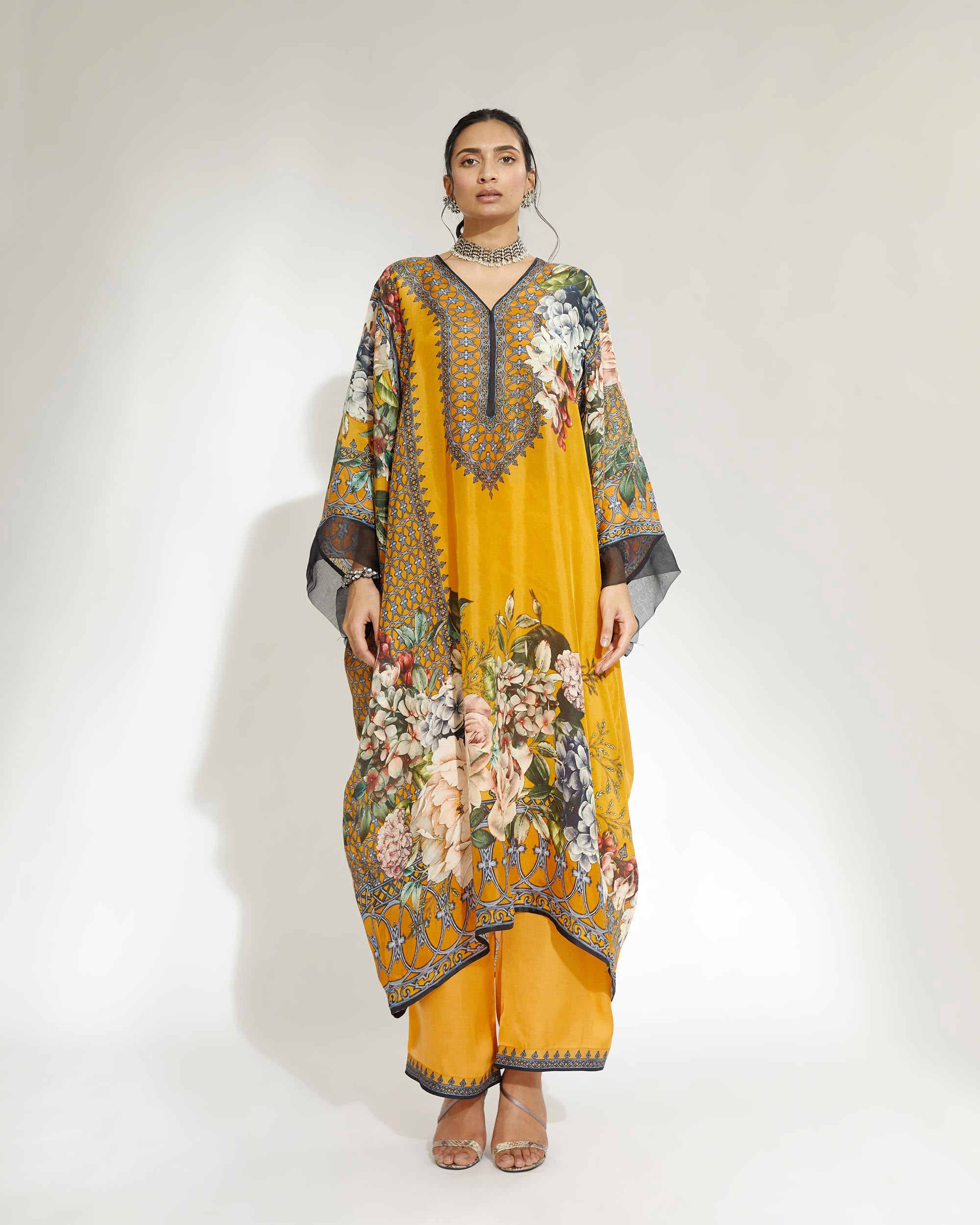 A Notting Hill Summer : Olivia - Mustard