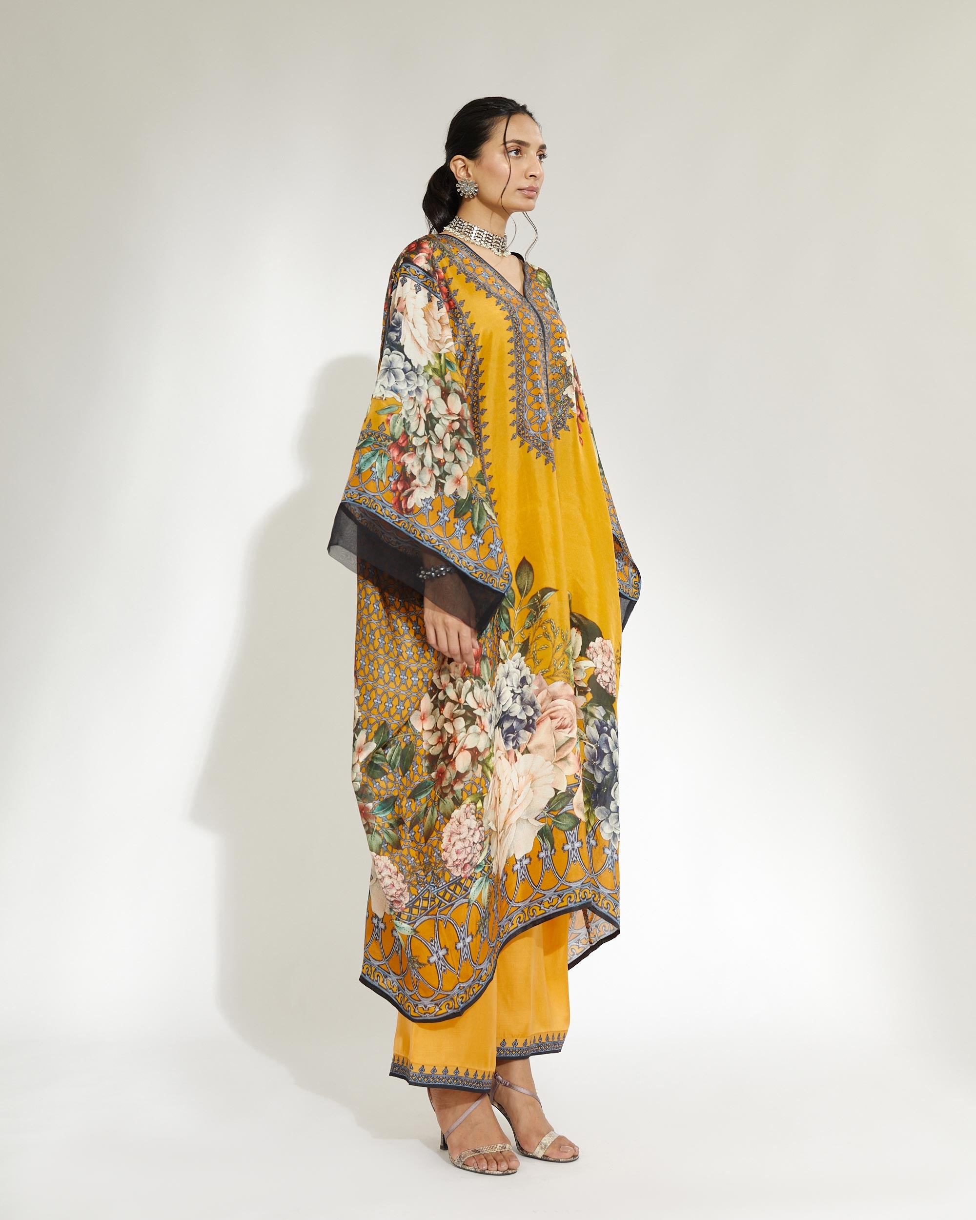 A Notting Hill Summer : Olivia - Mustard