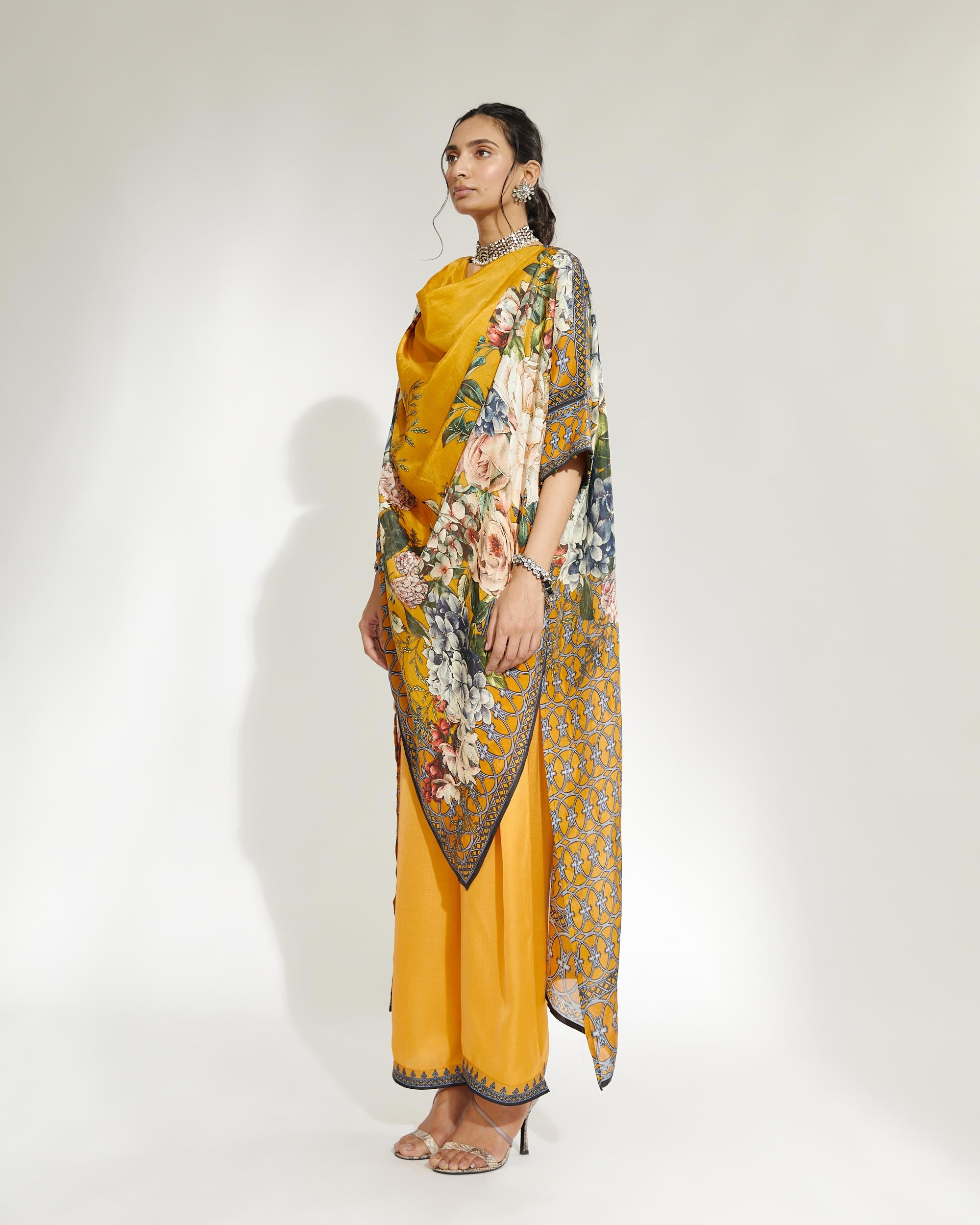 A Notting Hill Summer : Montijo - Mustard