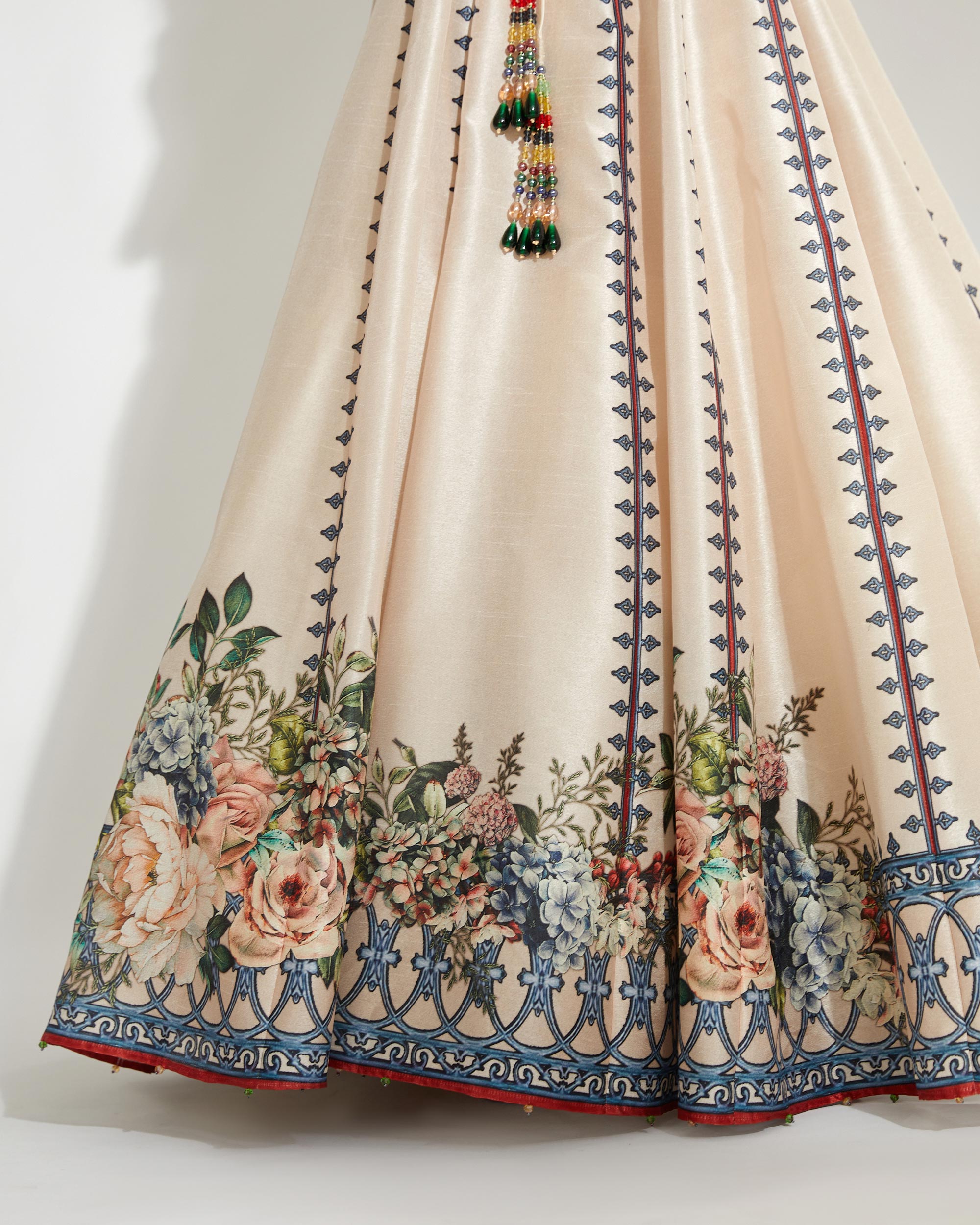 A Notting Hill Summer : Leela - Beige