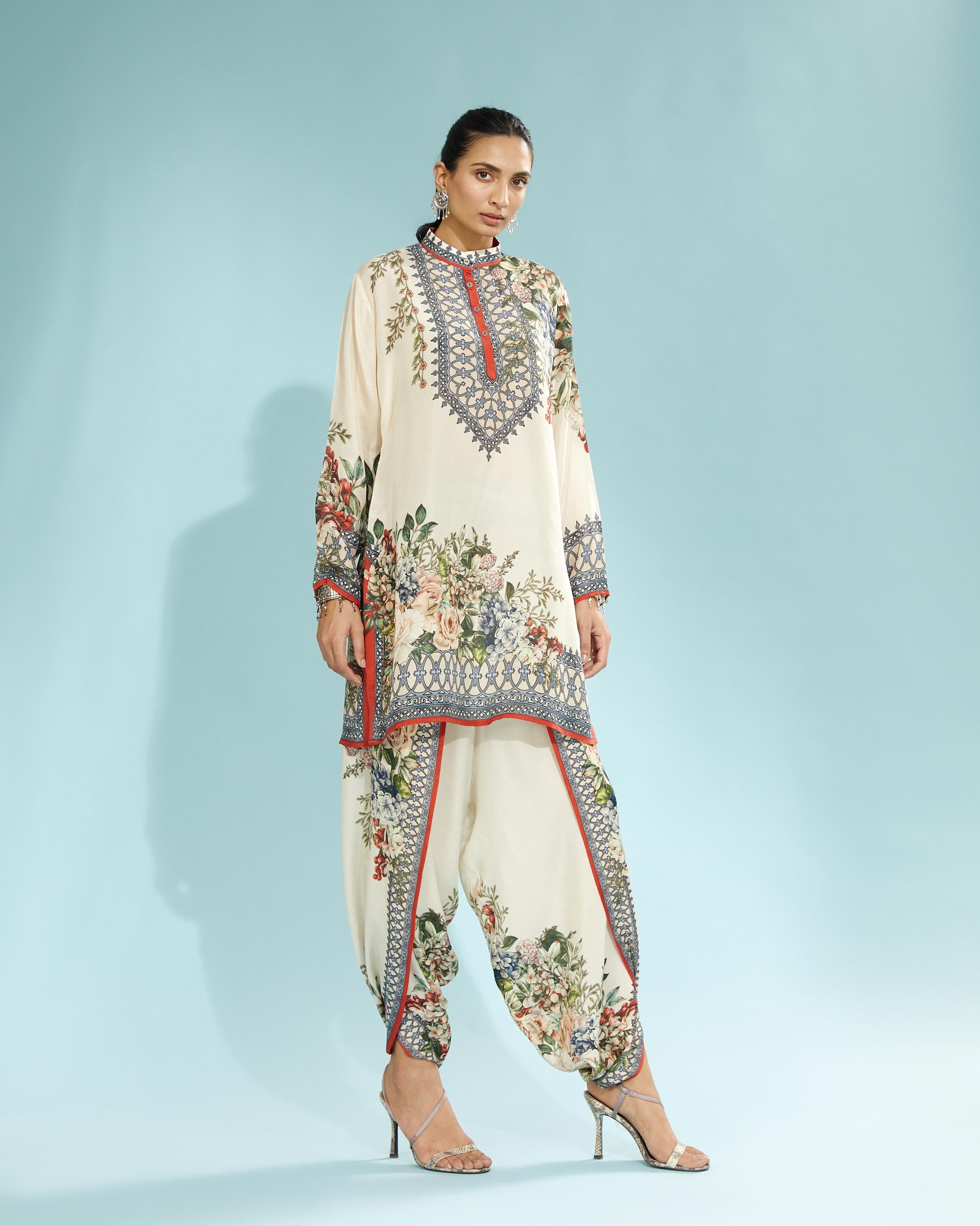 A Notting Hill Summer : Reza - Beige