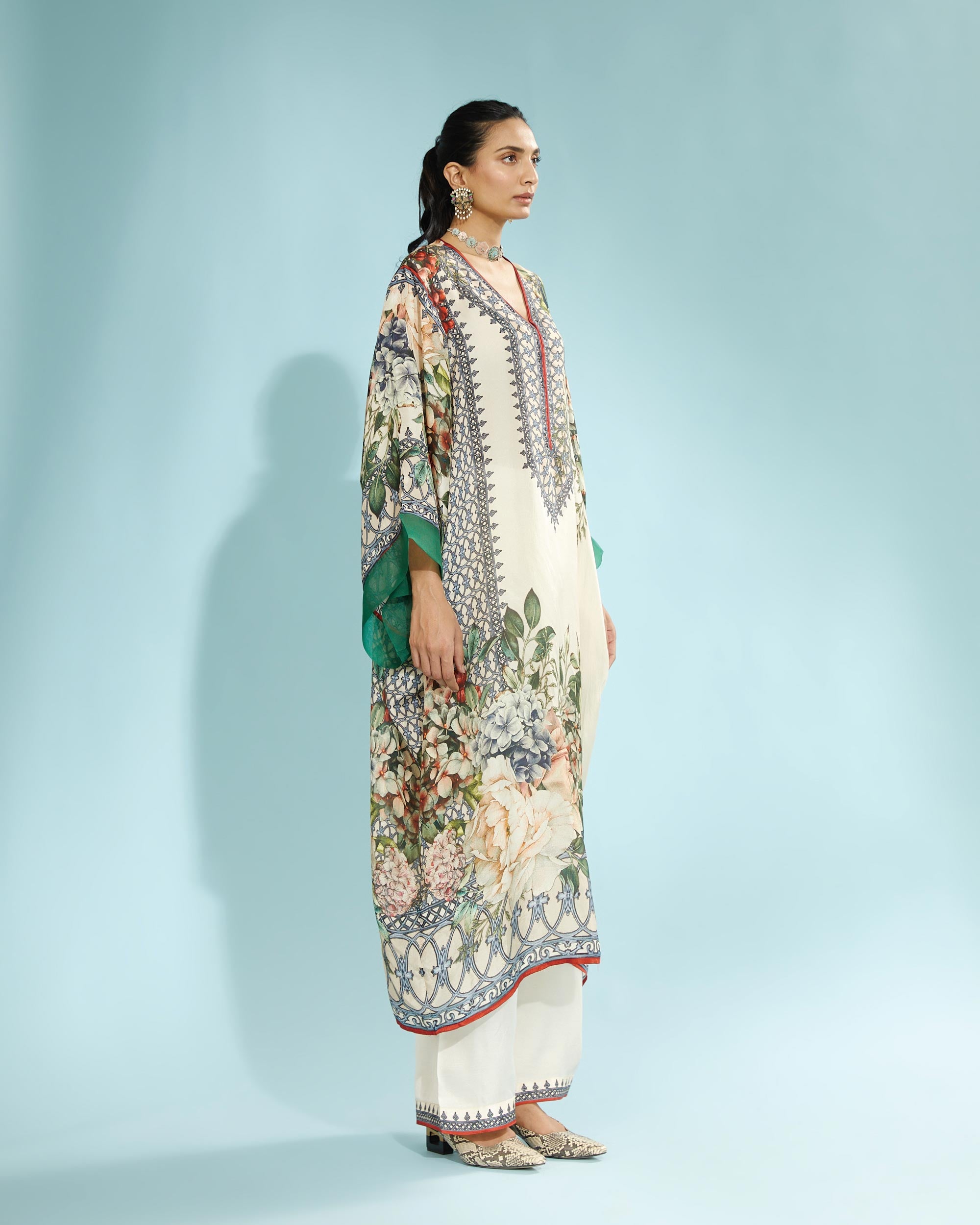 A Notting Hill Summer : Olivia - Beige