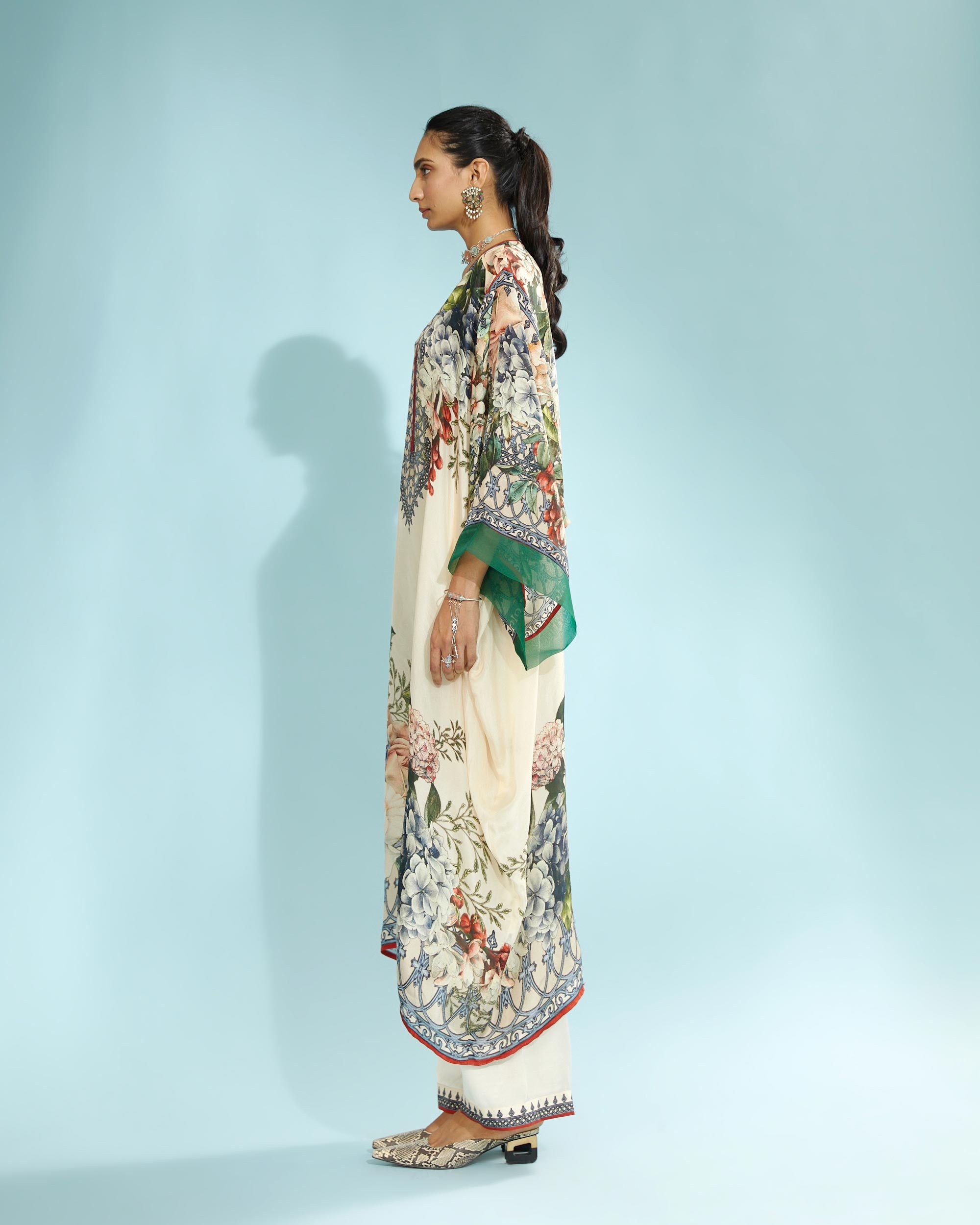 A Notting Hill Summer : Olivia - Beige