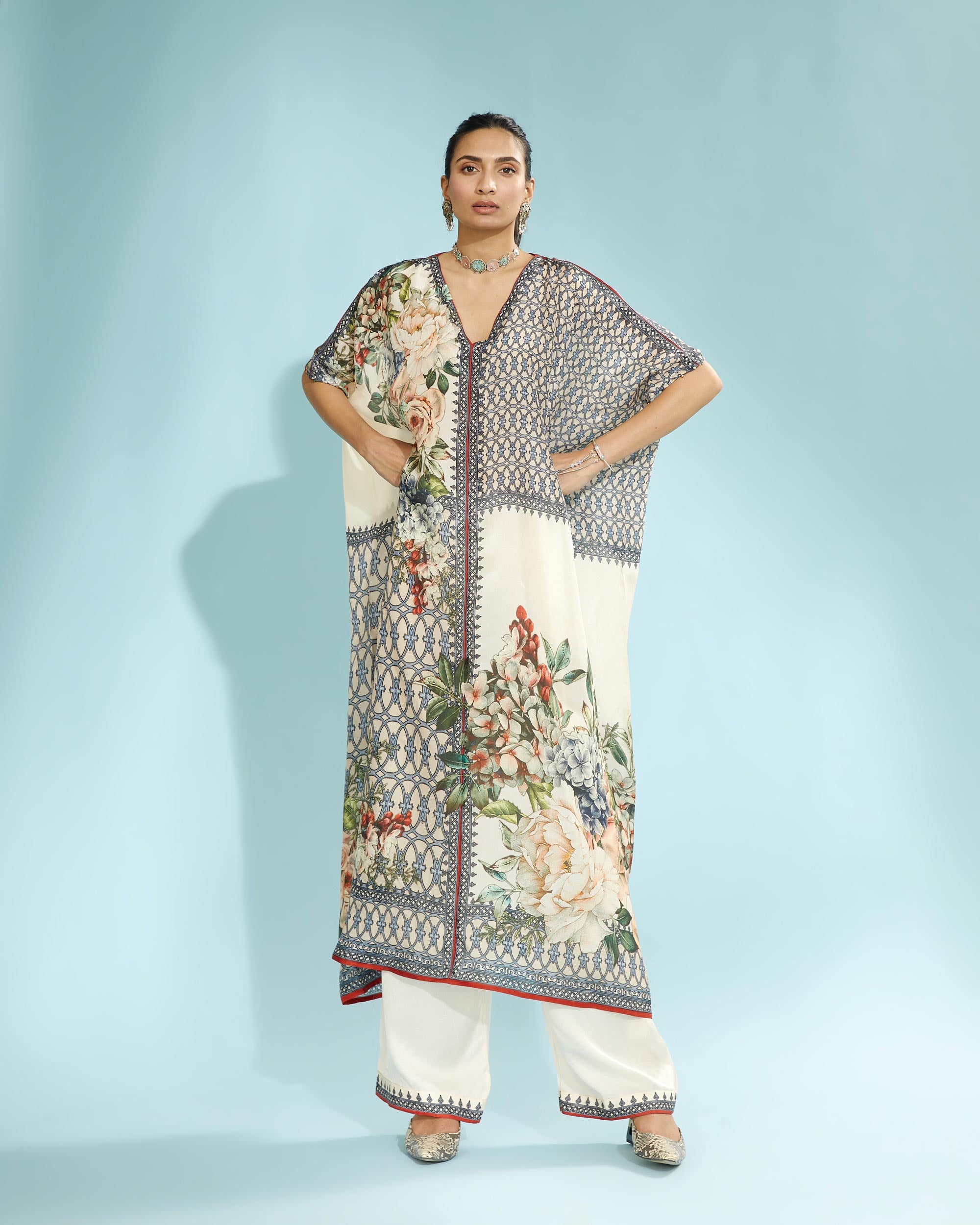 A Notting Hill Summer : Majida - Beige