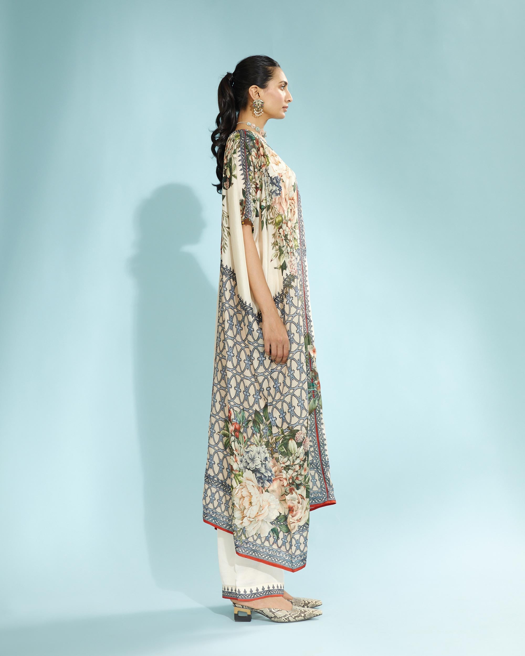 A Notting Hill Summer : Majida - Beige