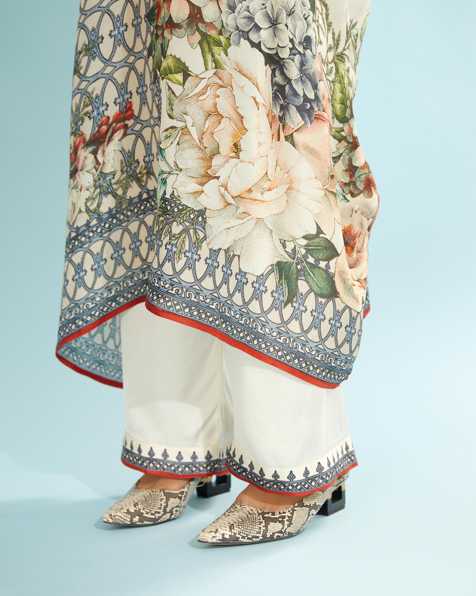 A Notting Hill Summer : Majida - Beige