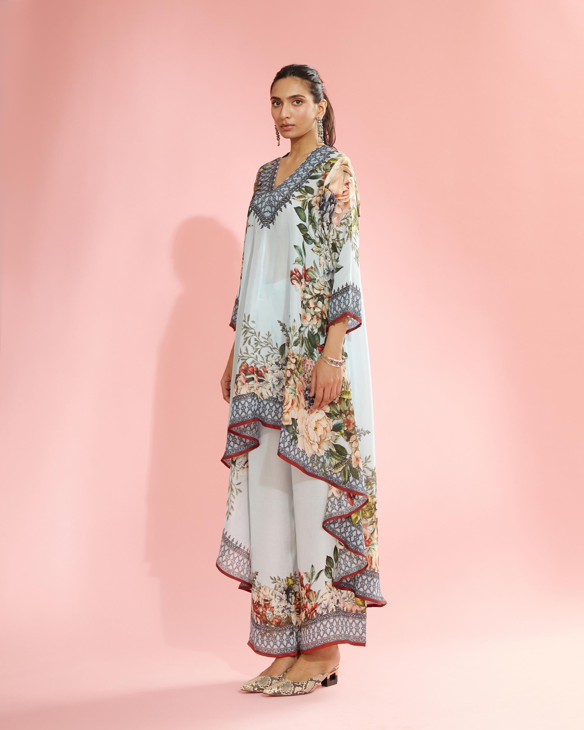A Notting Hill Summer : Aarvi - Powder Blue