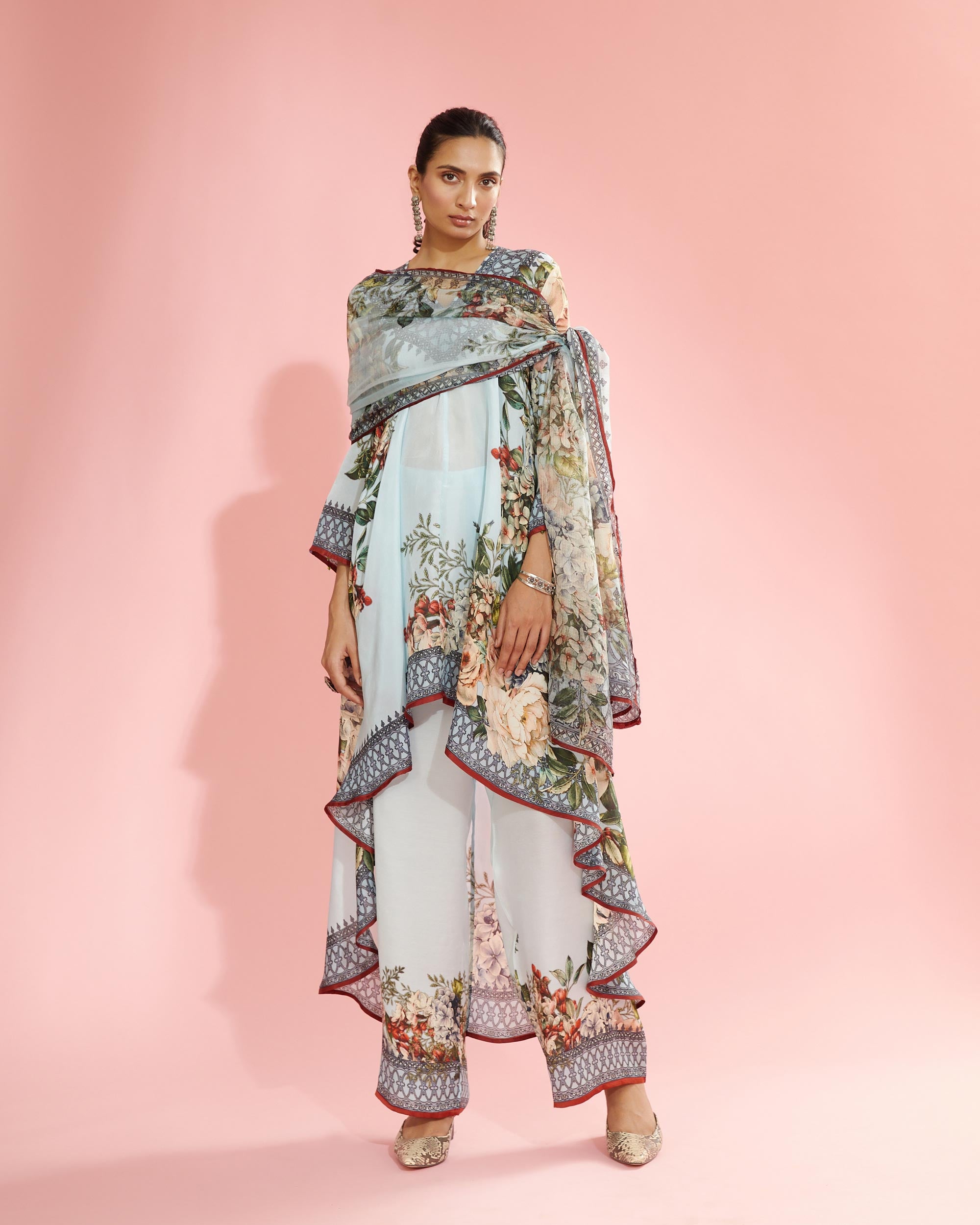 A Notting Hill Summer : Aarvi - Powder Blue