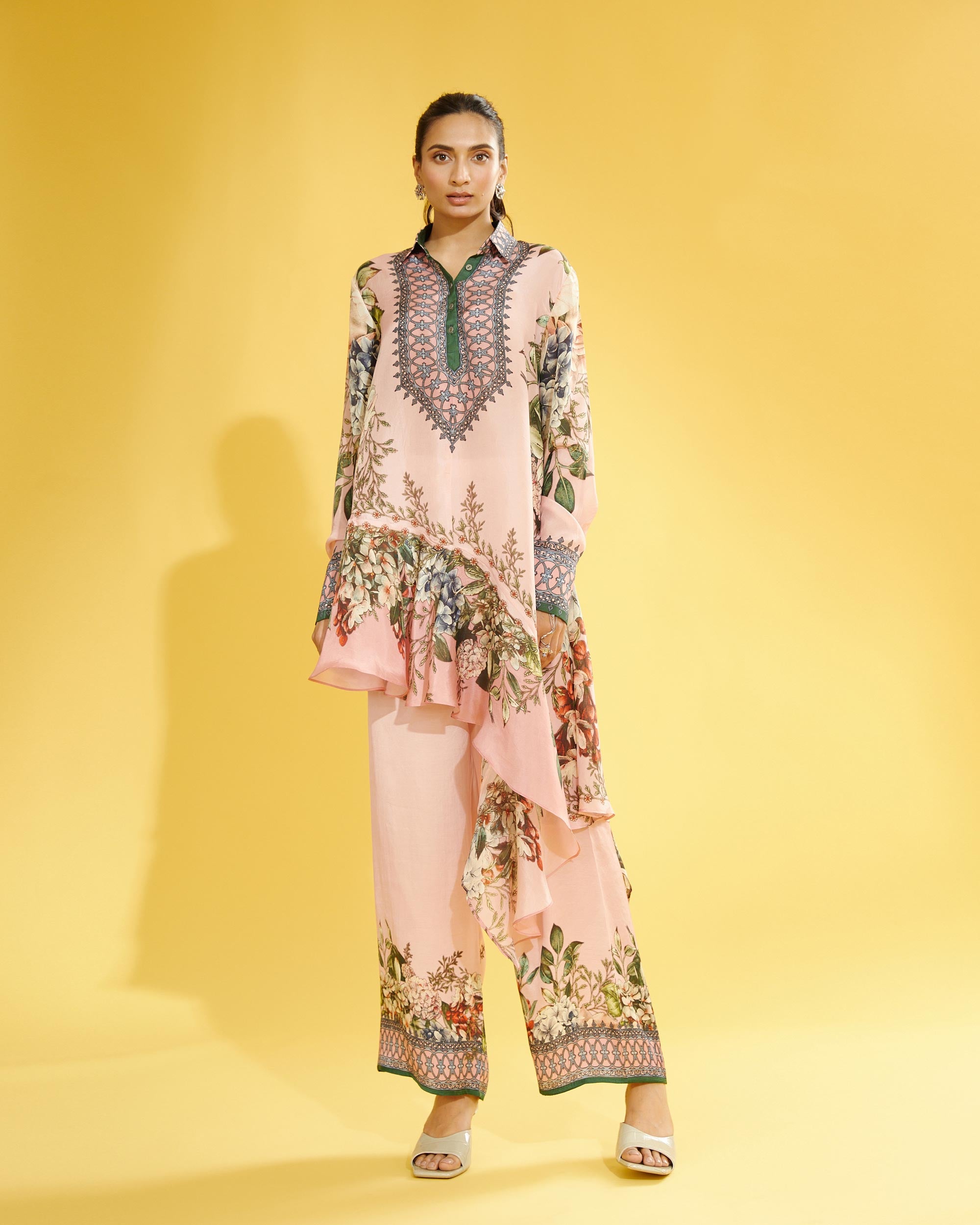 A Notting Hill Summer : Bijli - Blush