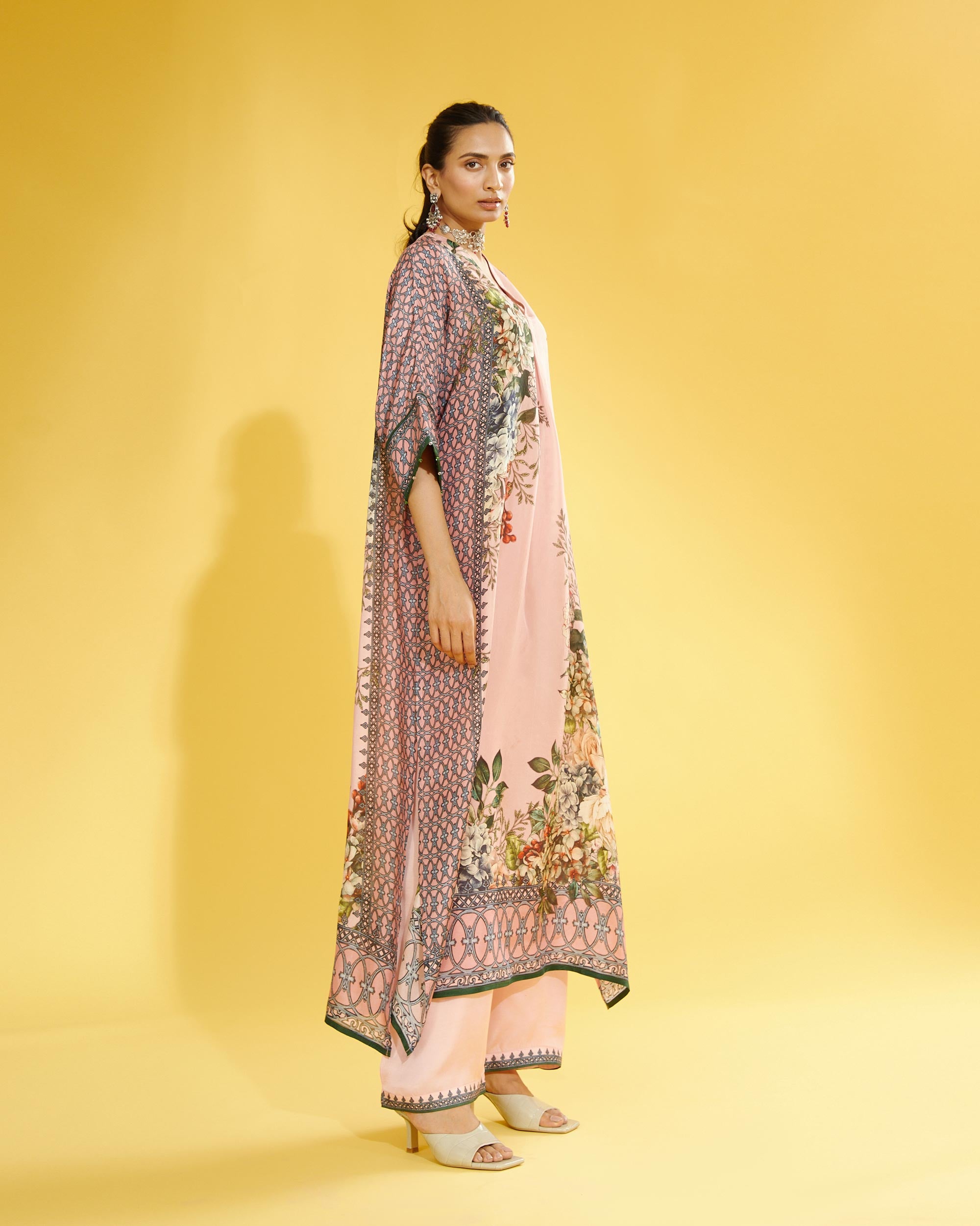 A Notting Hill Summer : Banera - Blush