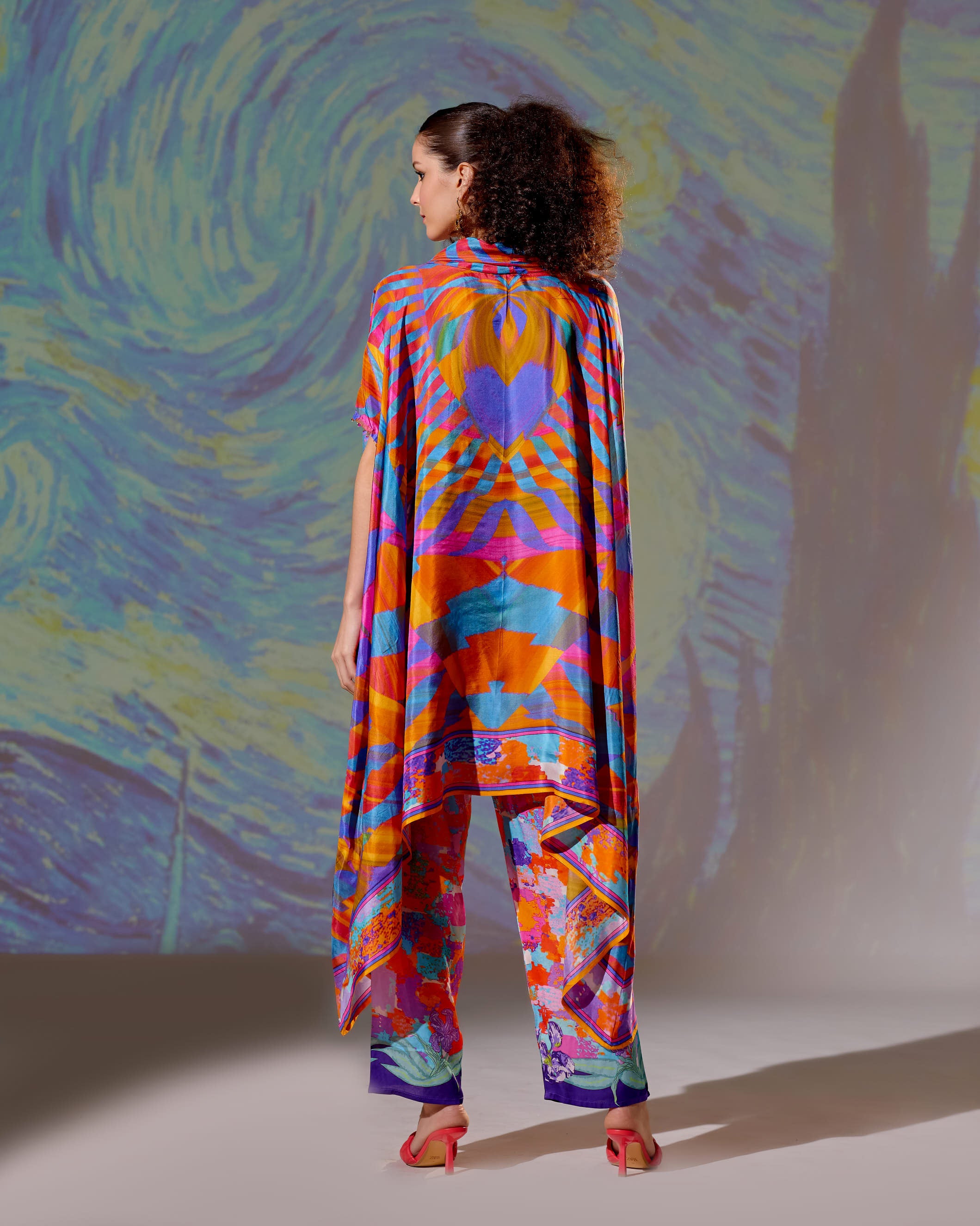 Loving Vincent Sunflower : Lavanya - Multi