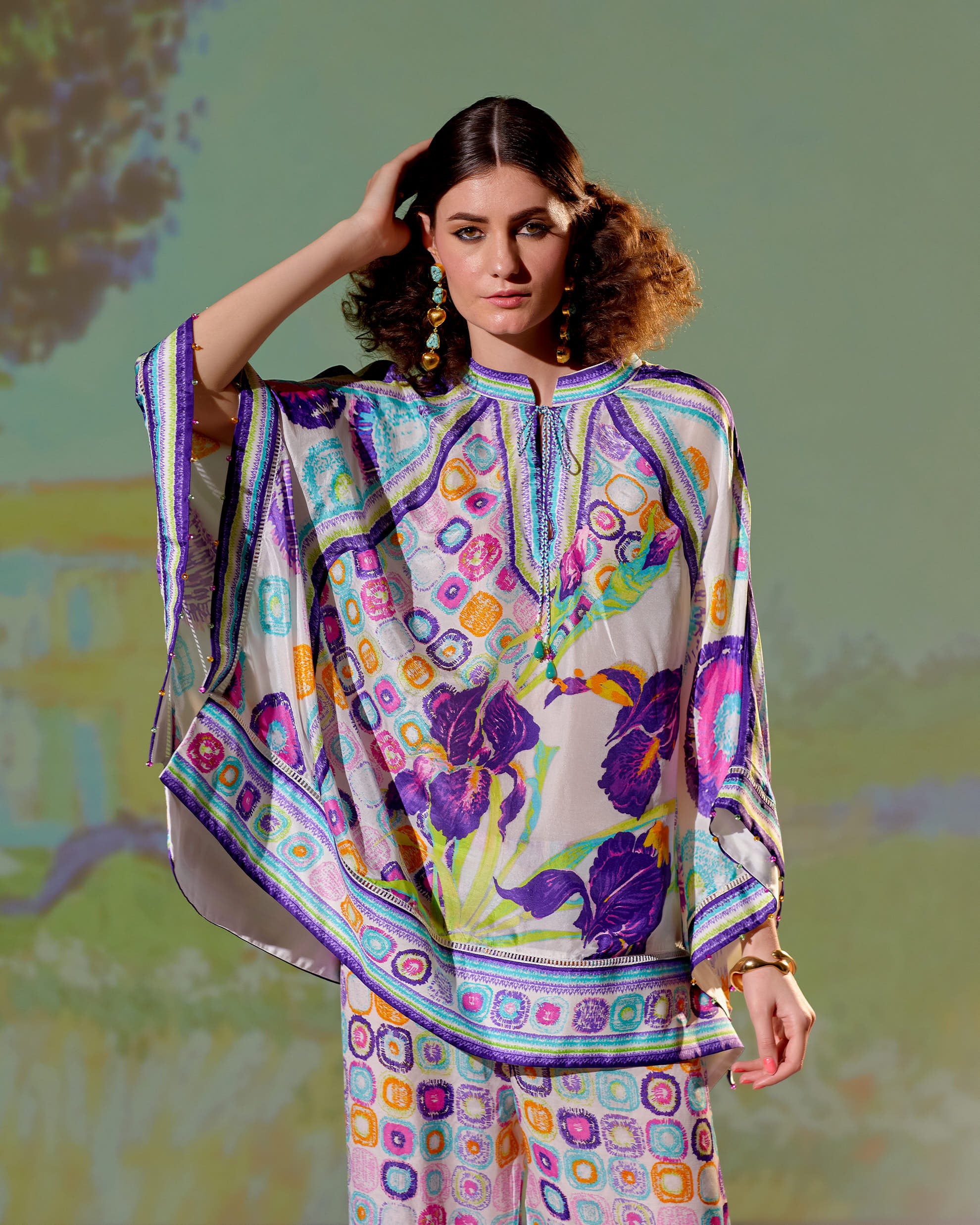 Loving Vincent Iris : Ramona - White