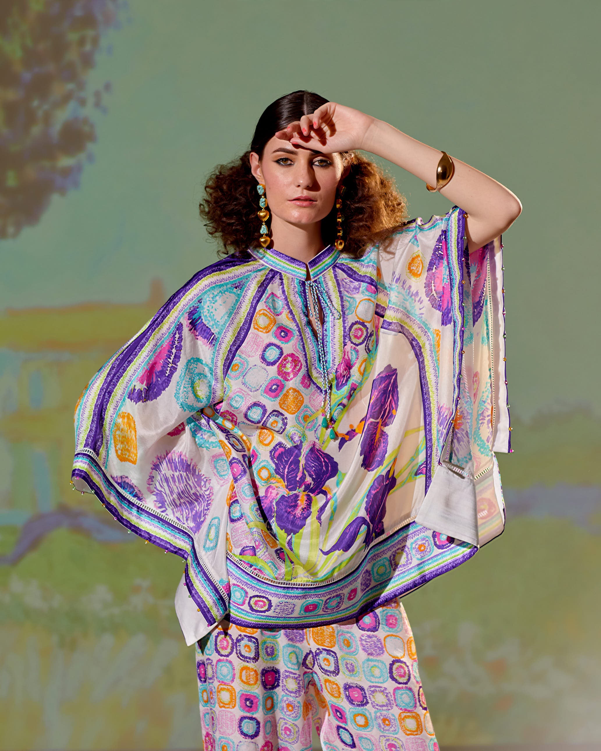 Loving Vincent Iris : Ramona - White