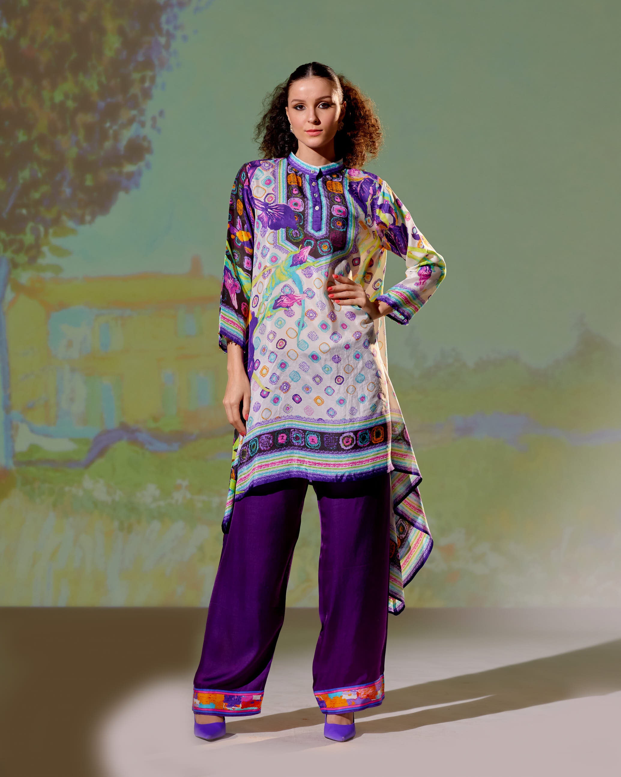 Loving Vincent Iris : Navya - White