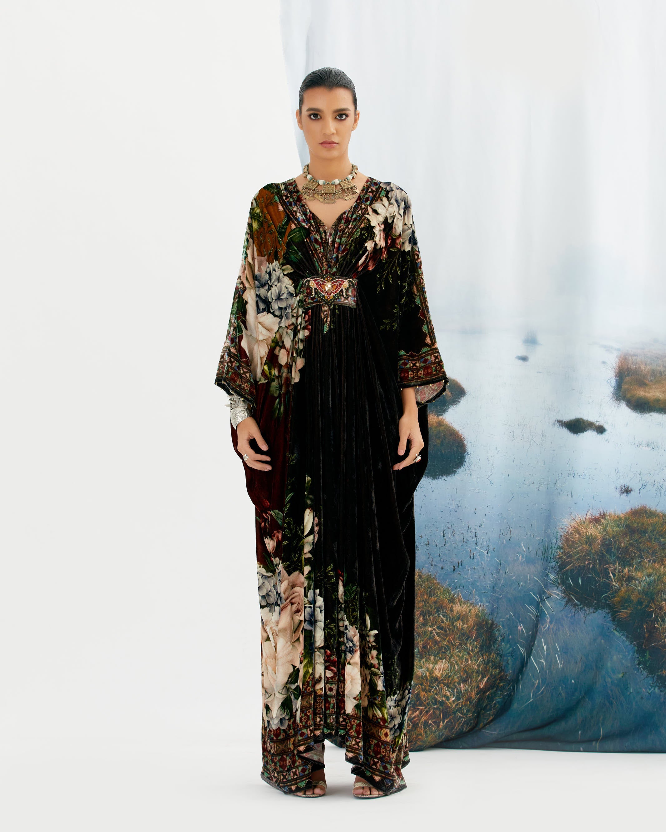 Notting Hill : Imama - Black