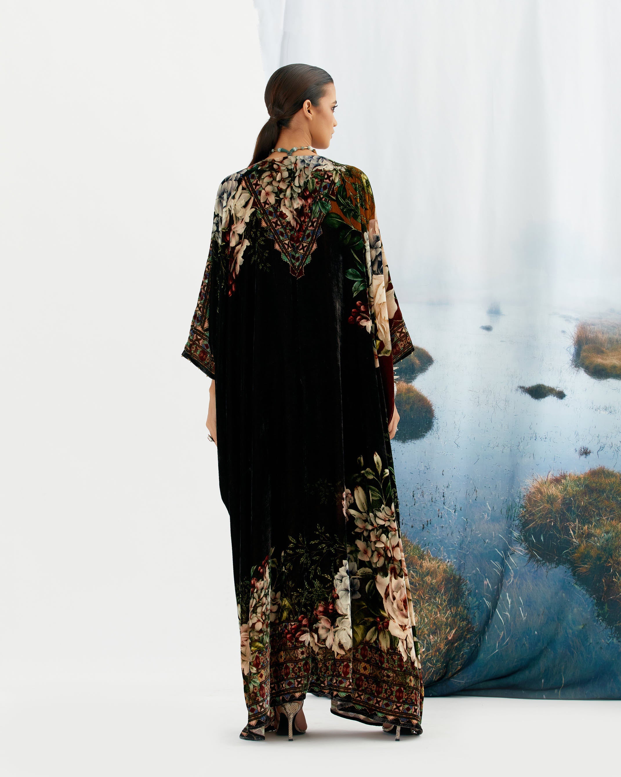 Notting Hill : Imama - Black