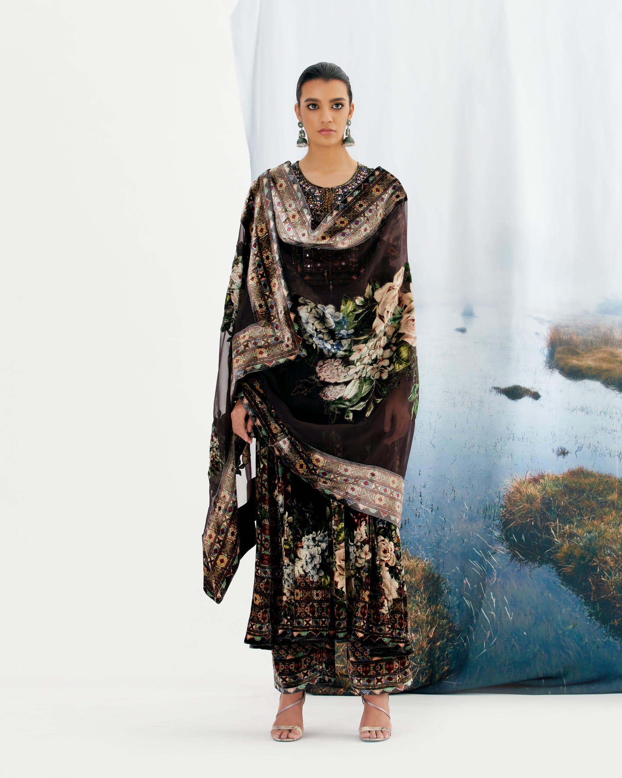 Notting Hill : Anisha - Black