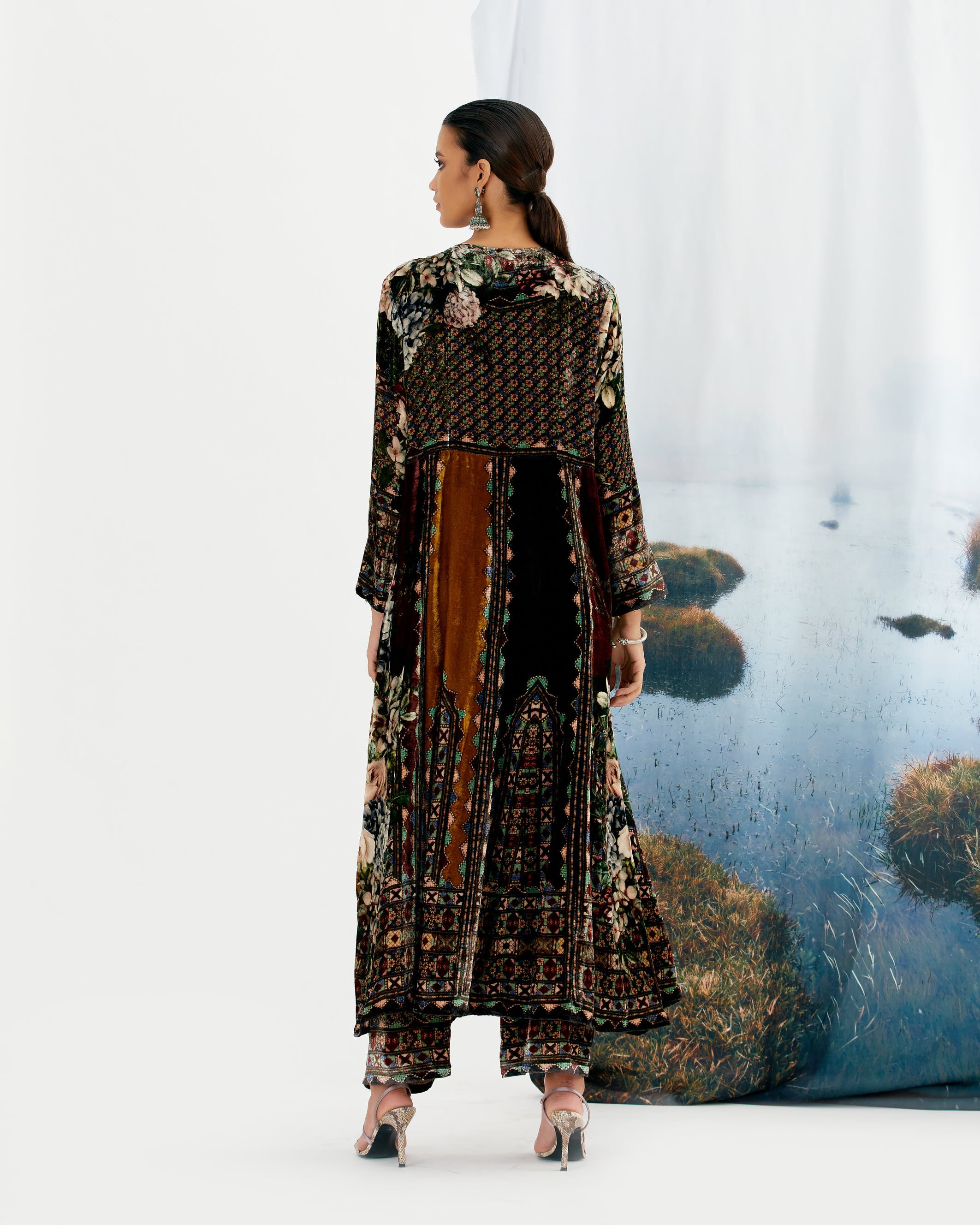 Notting Hill : Anisha - Black