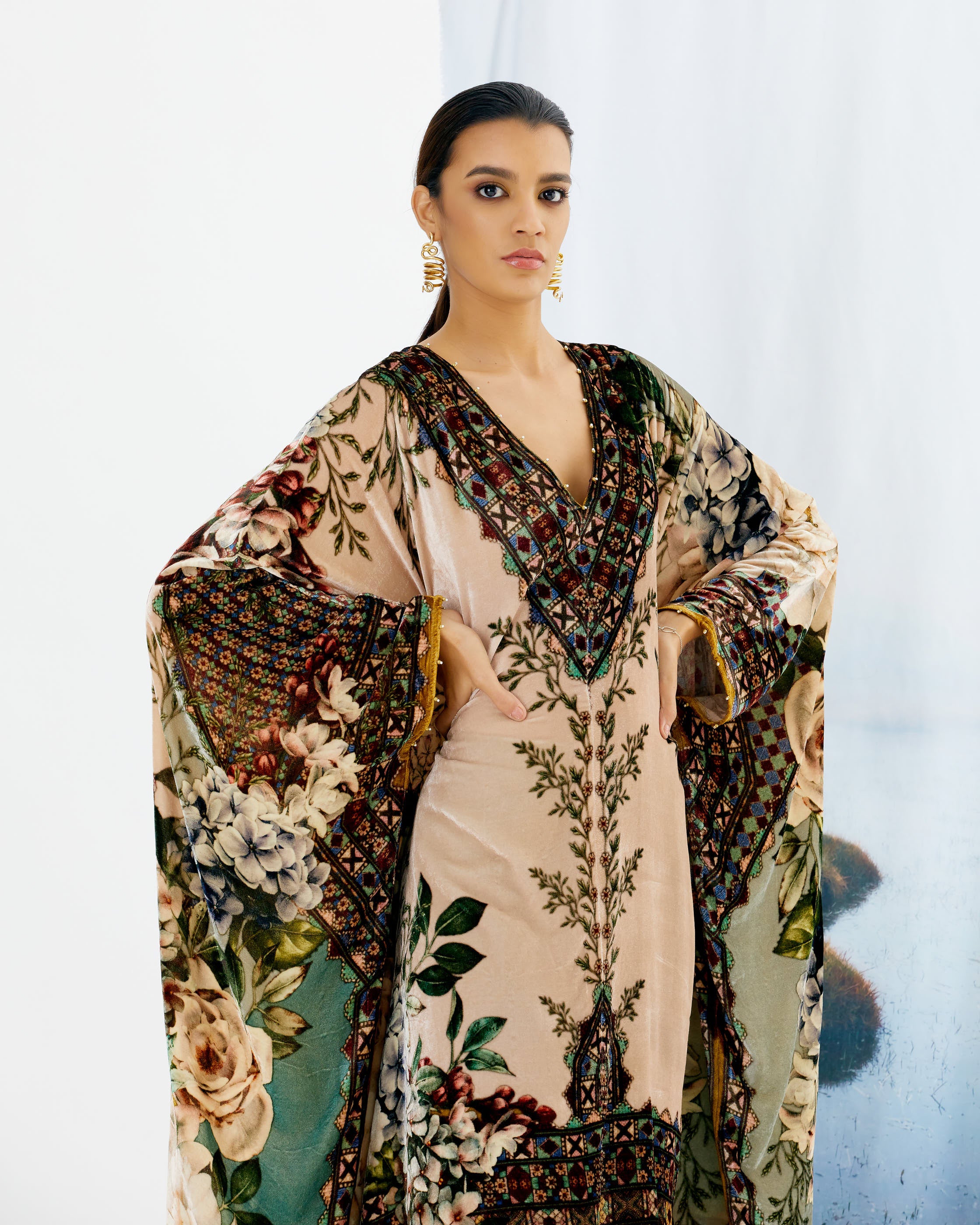 Notting Hill : Gulrez - Ivory/Sage