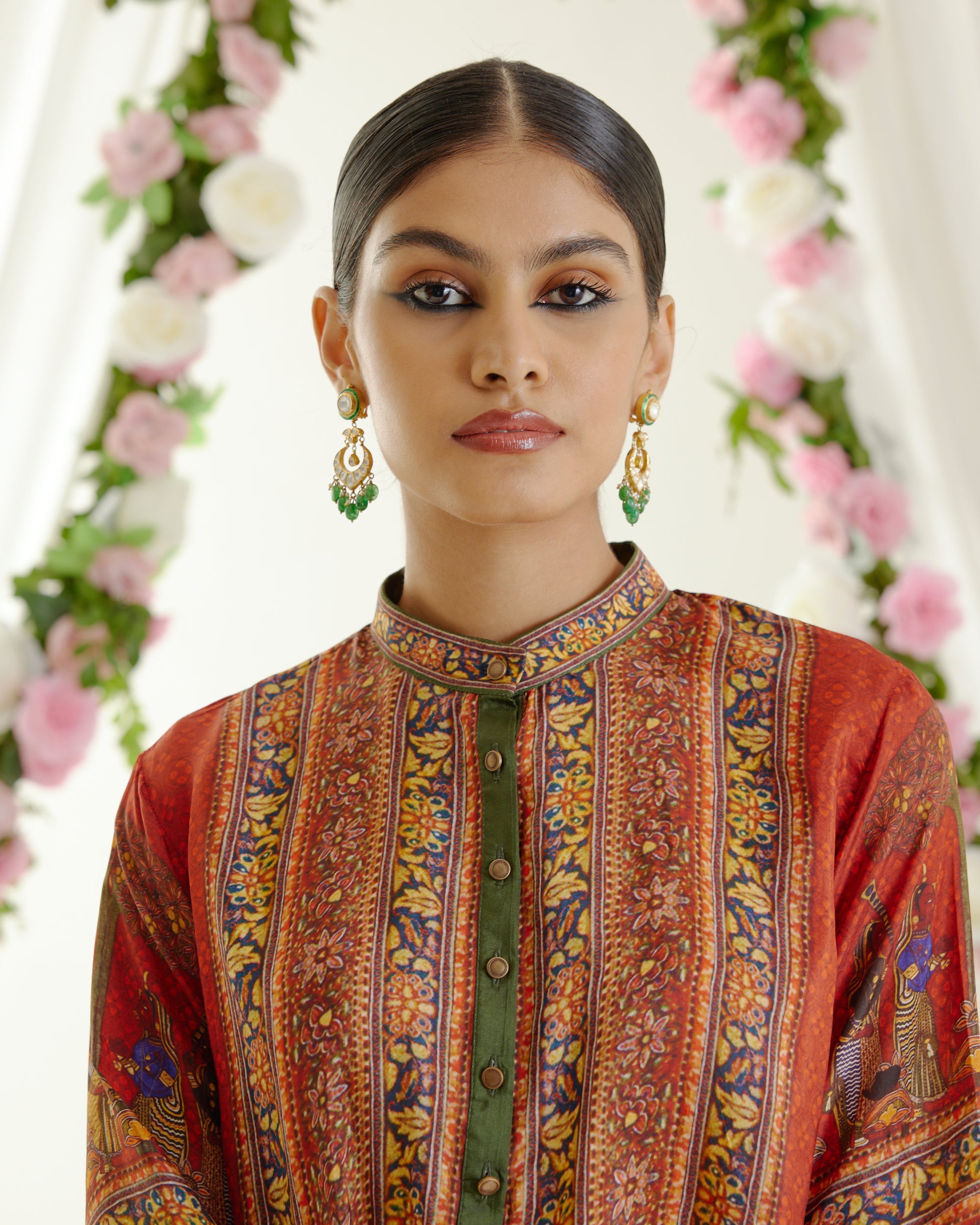 Vrindavan : Navya - Red