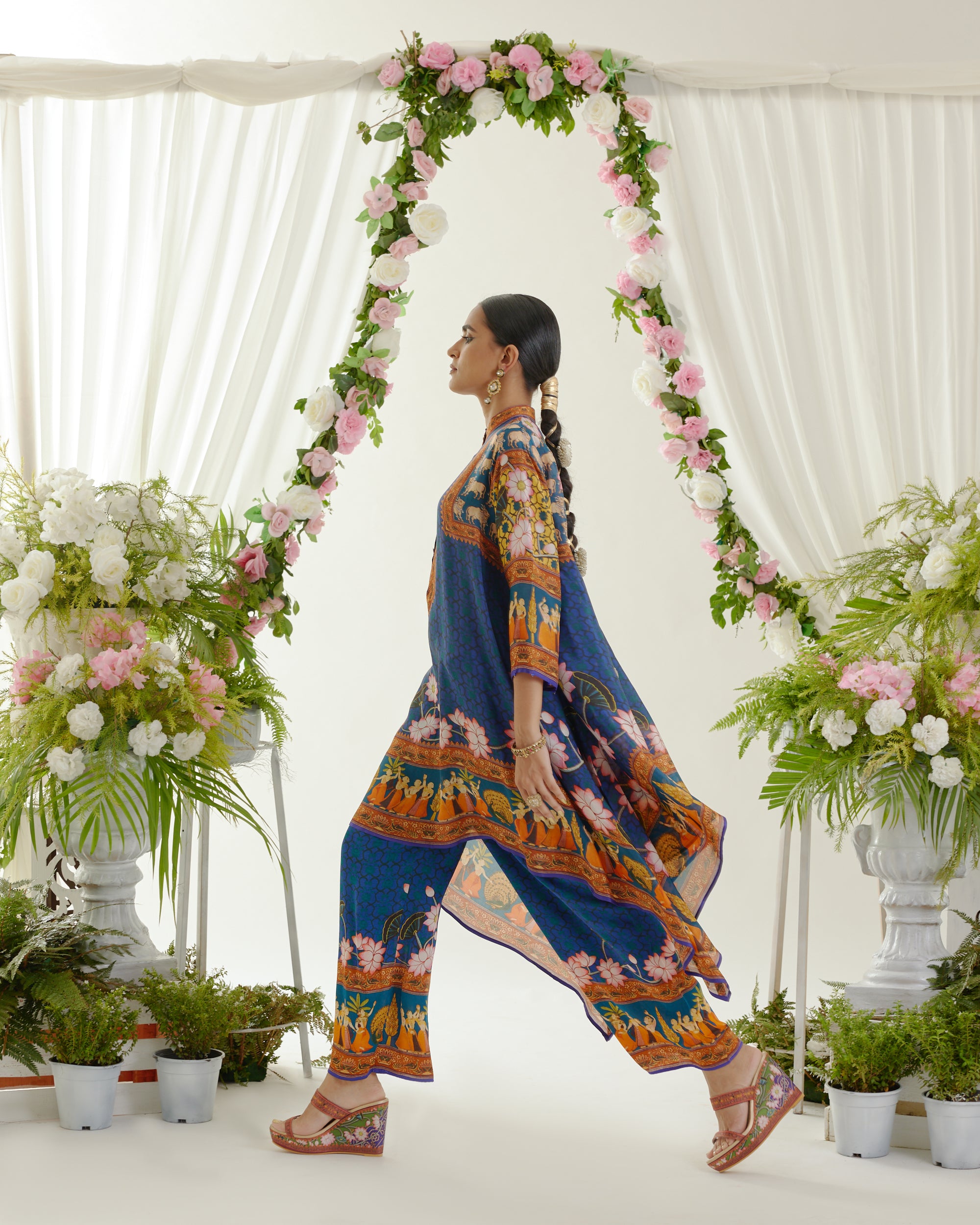 Vrindavan : Navya - Navy