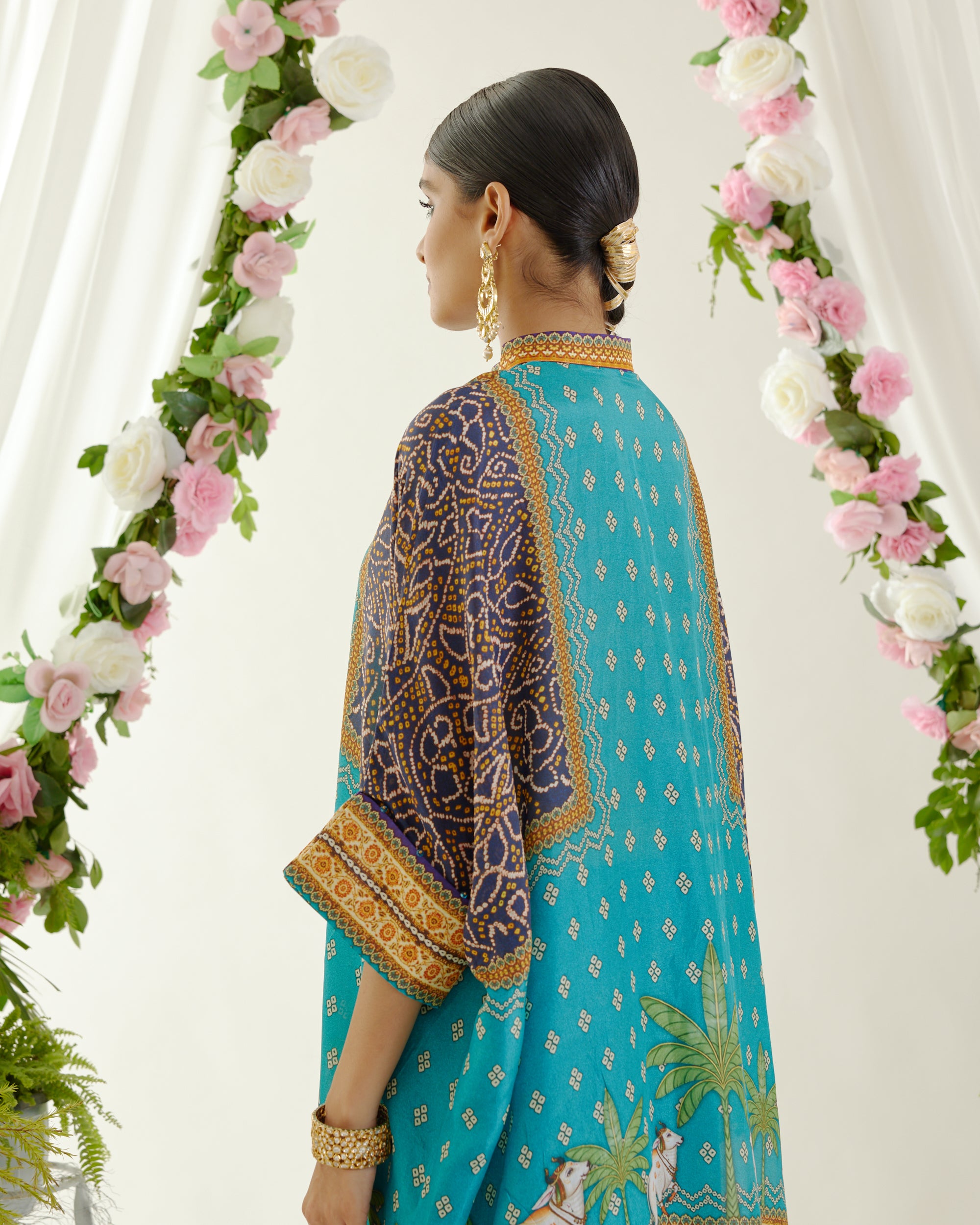 Vrindavan : Chanel 36" - Turquoise