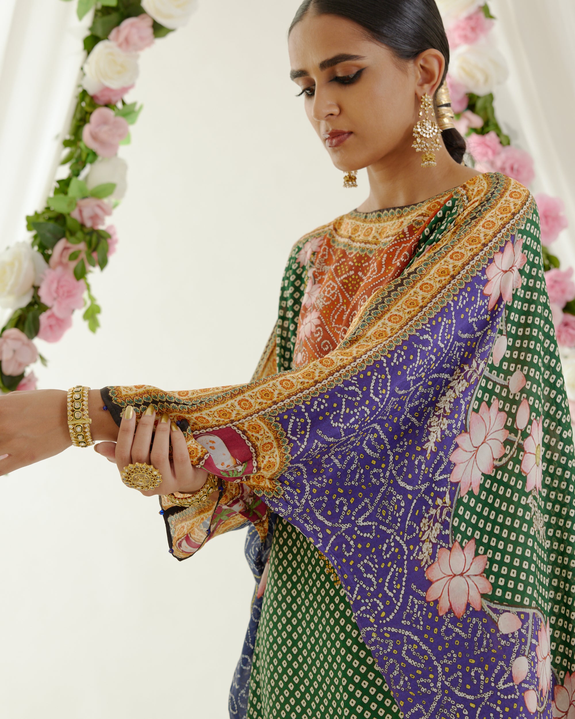 Vrindavan : Aayat - Multi