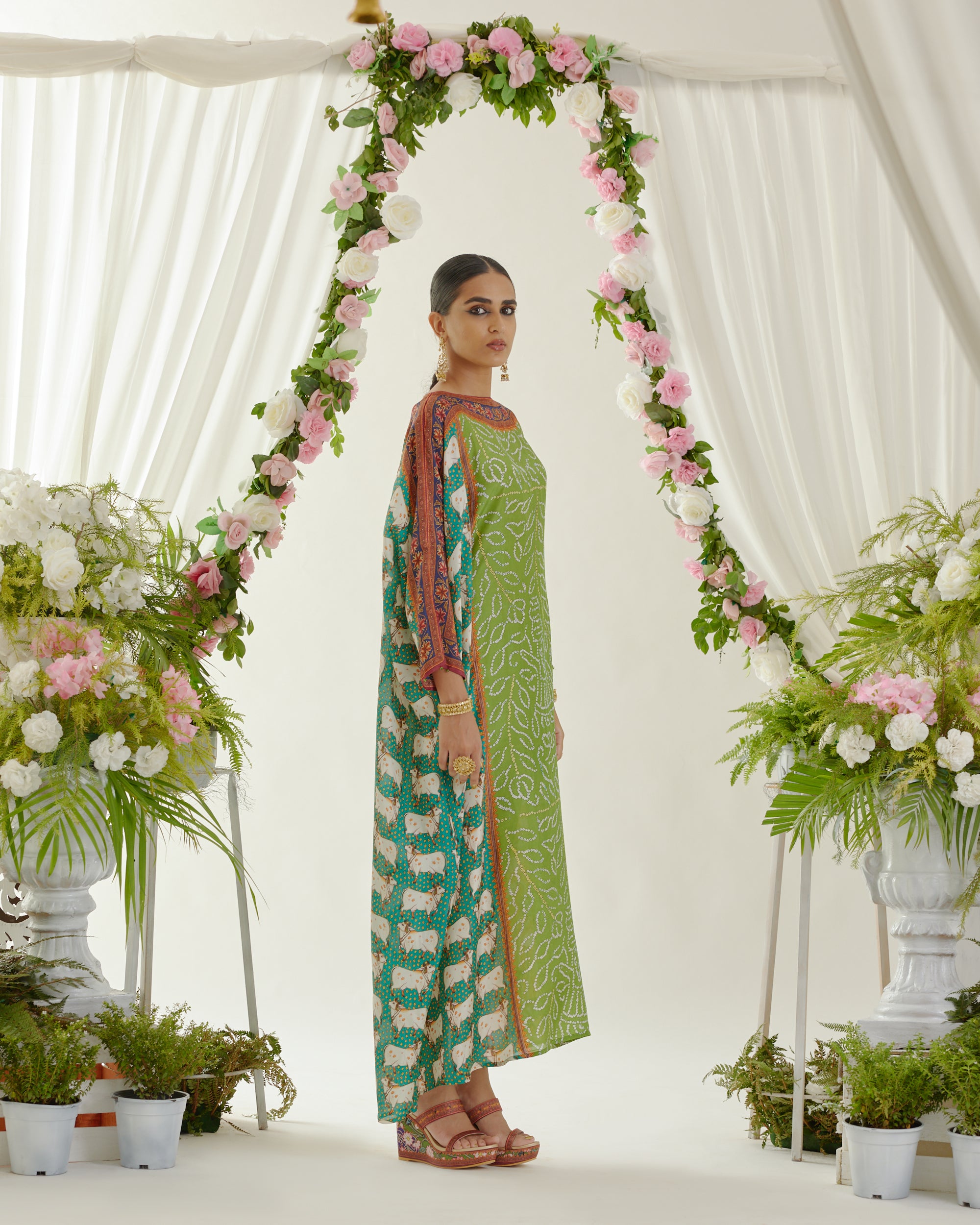 Vrindavan : Aayat - Lime/Turquoise