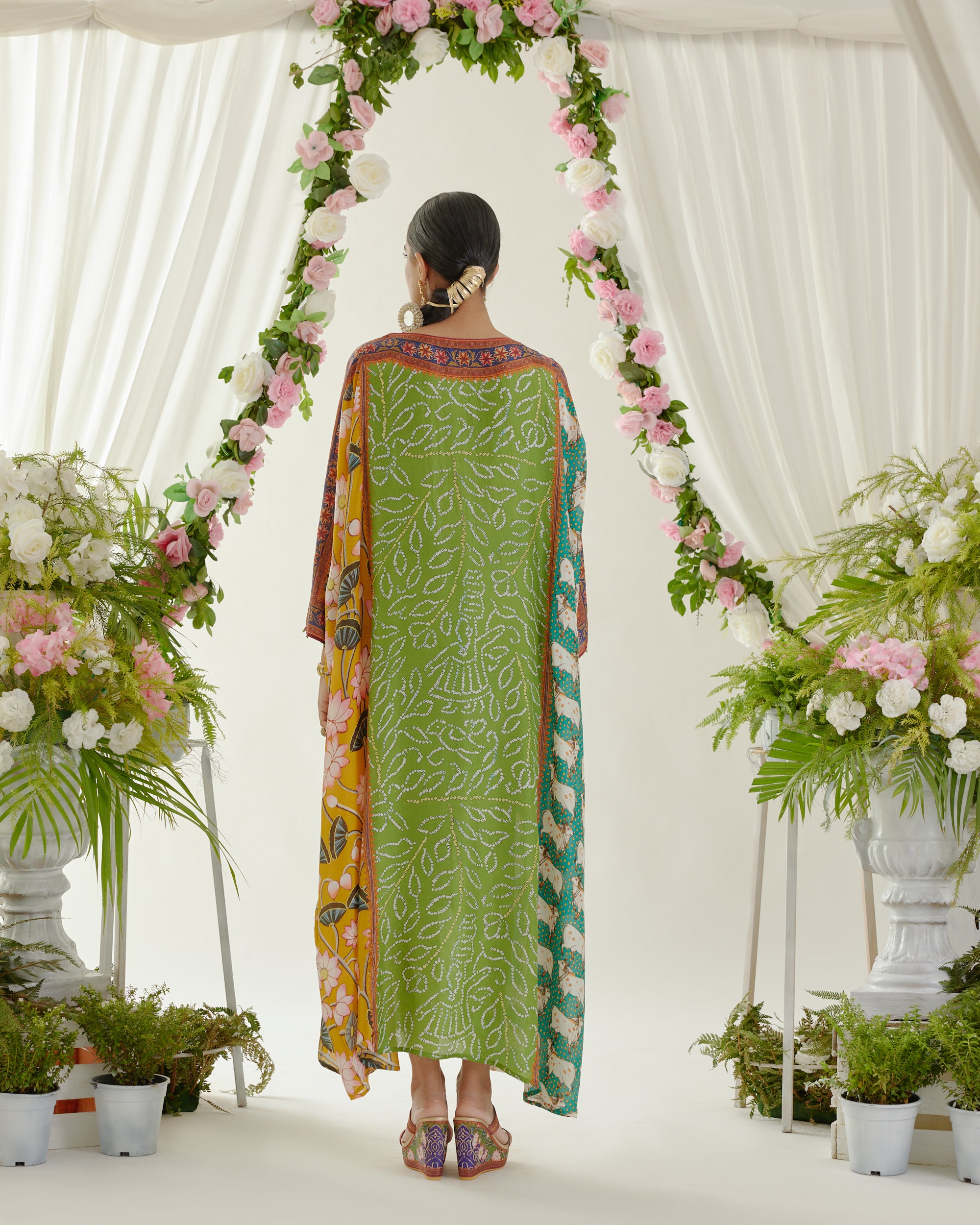 Vrindavan : Aayat - Lime/Turquoise