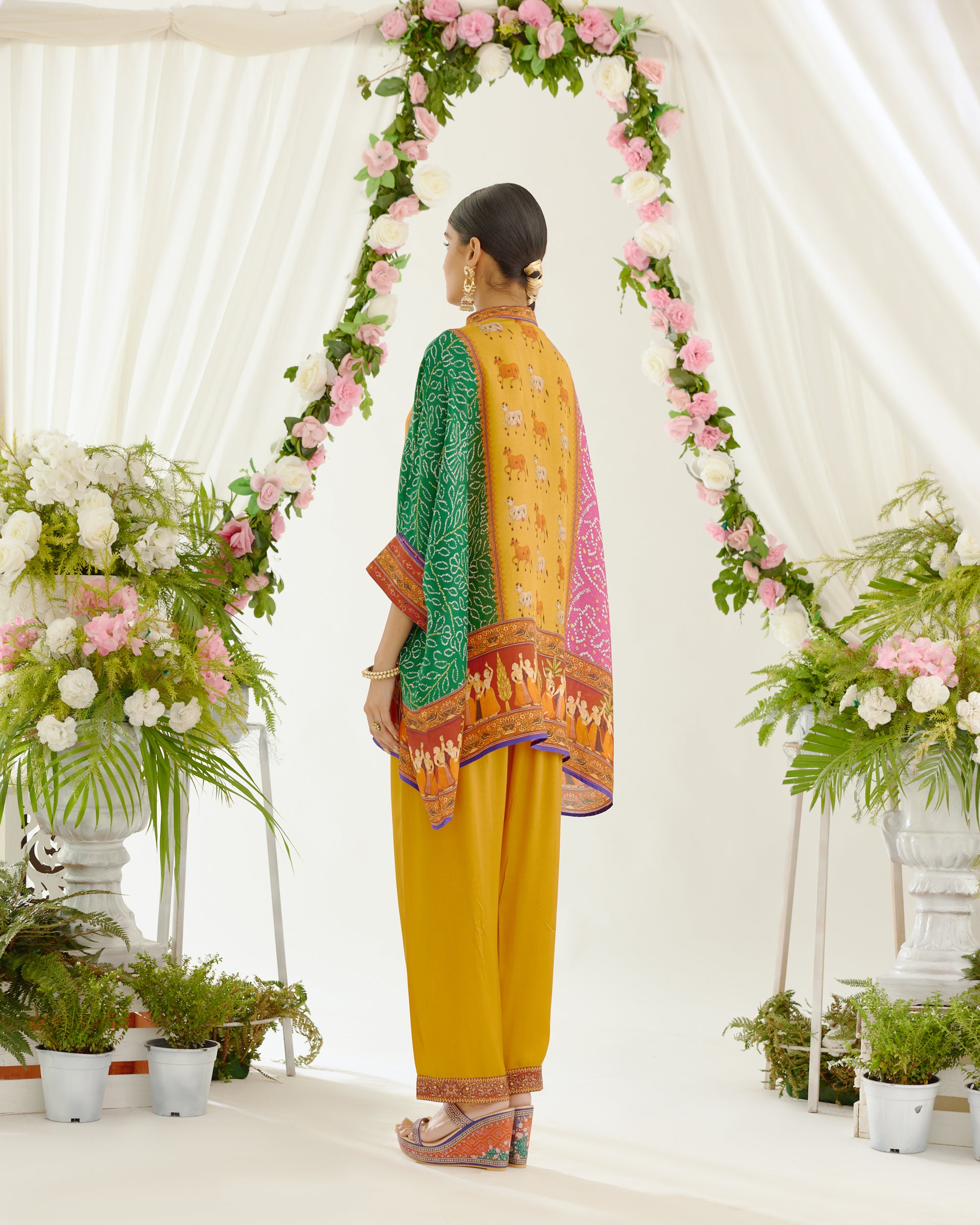 Vrindavan : Chanel - Multi