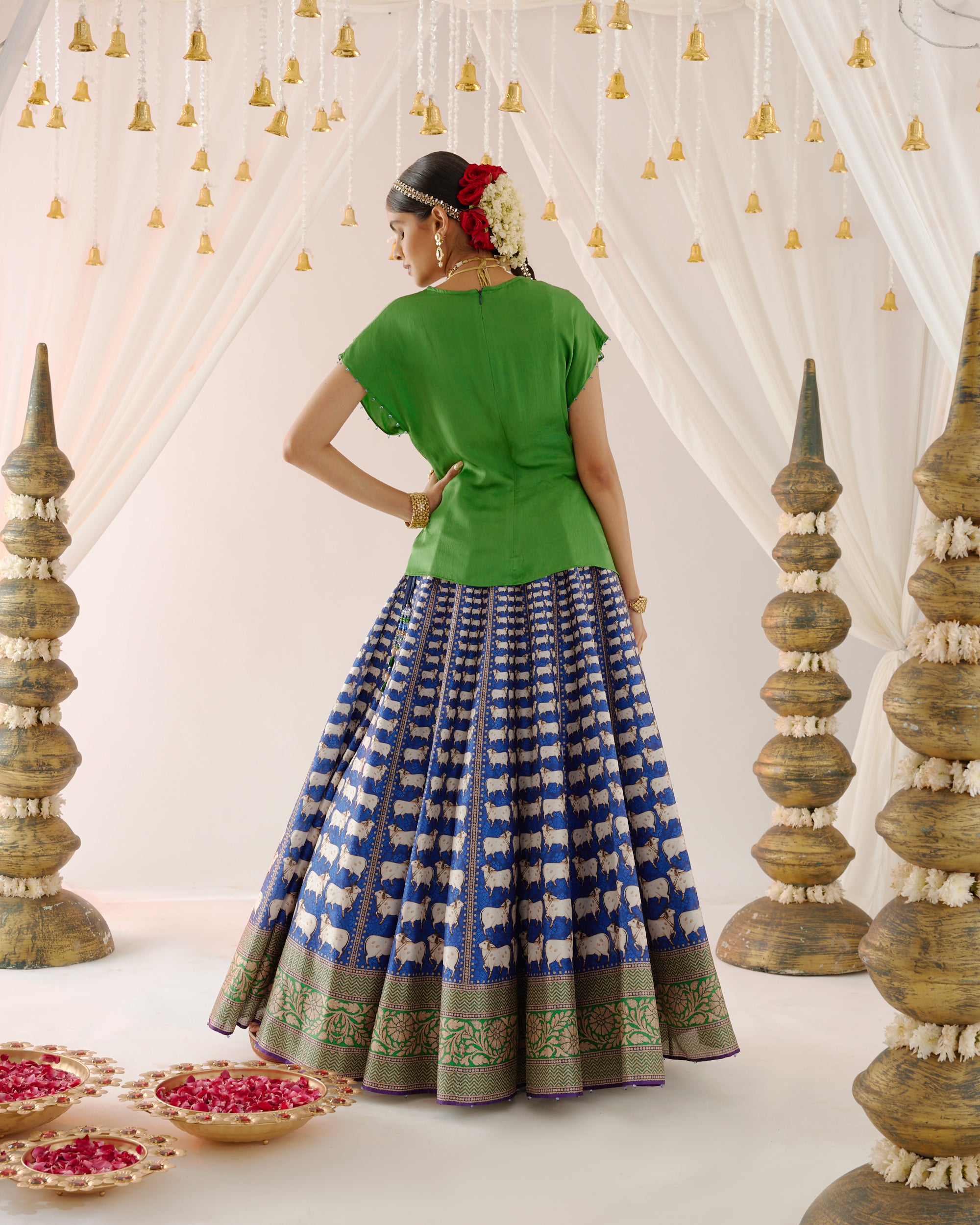 Vrindavan : Diksha Leela - Green/Blue