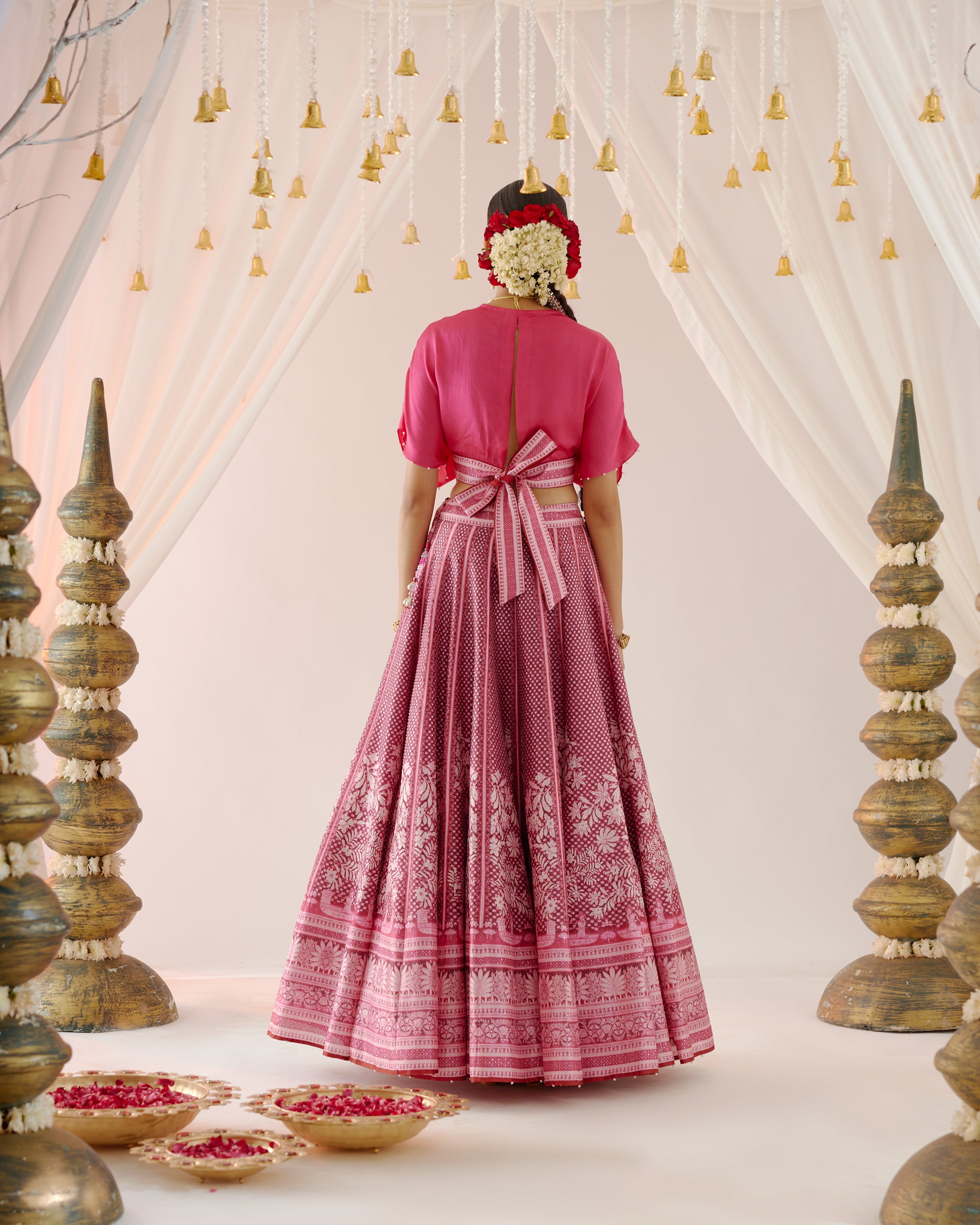 Vrindavan : Neerja Leela - Pink