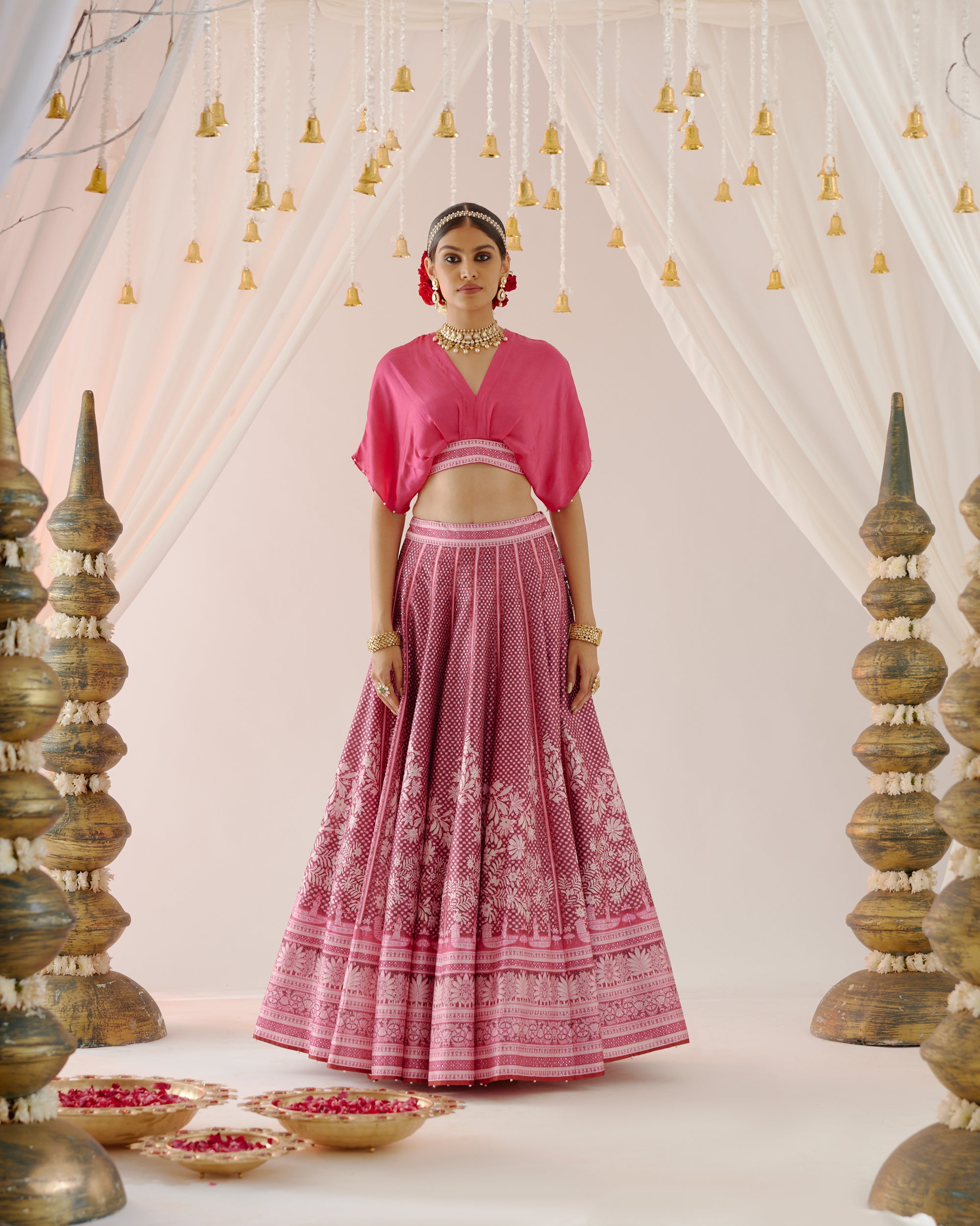 Vrindavan : Neerja Leela - Pink