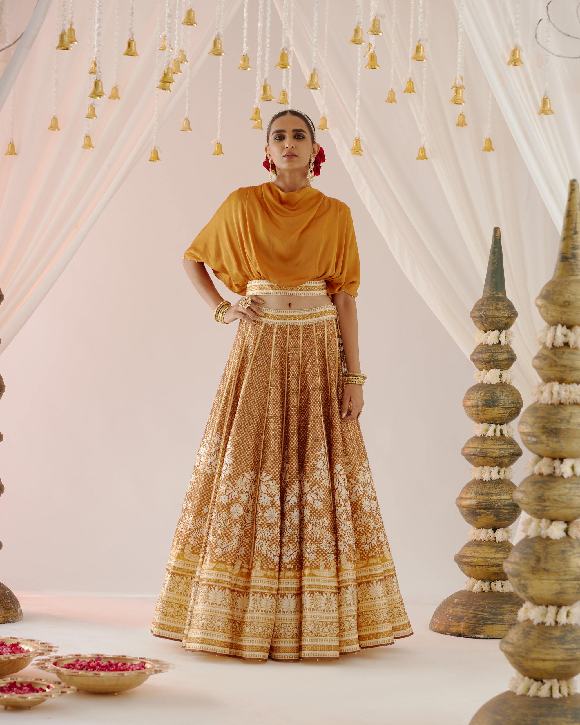 Vrindavan : Varsha Leela - Golden